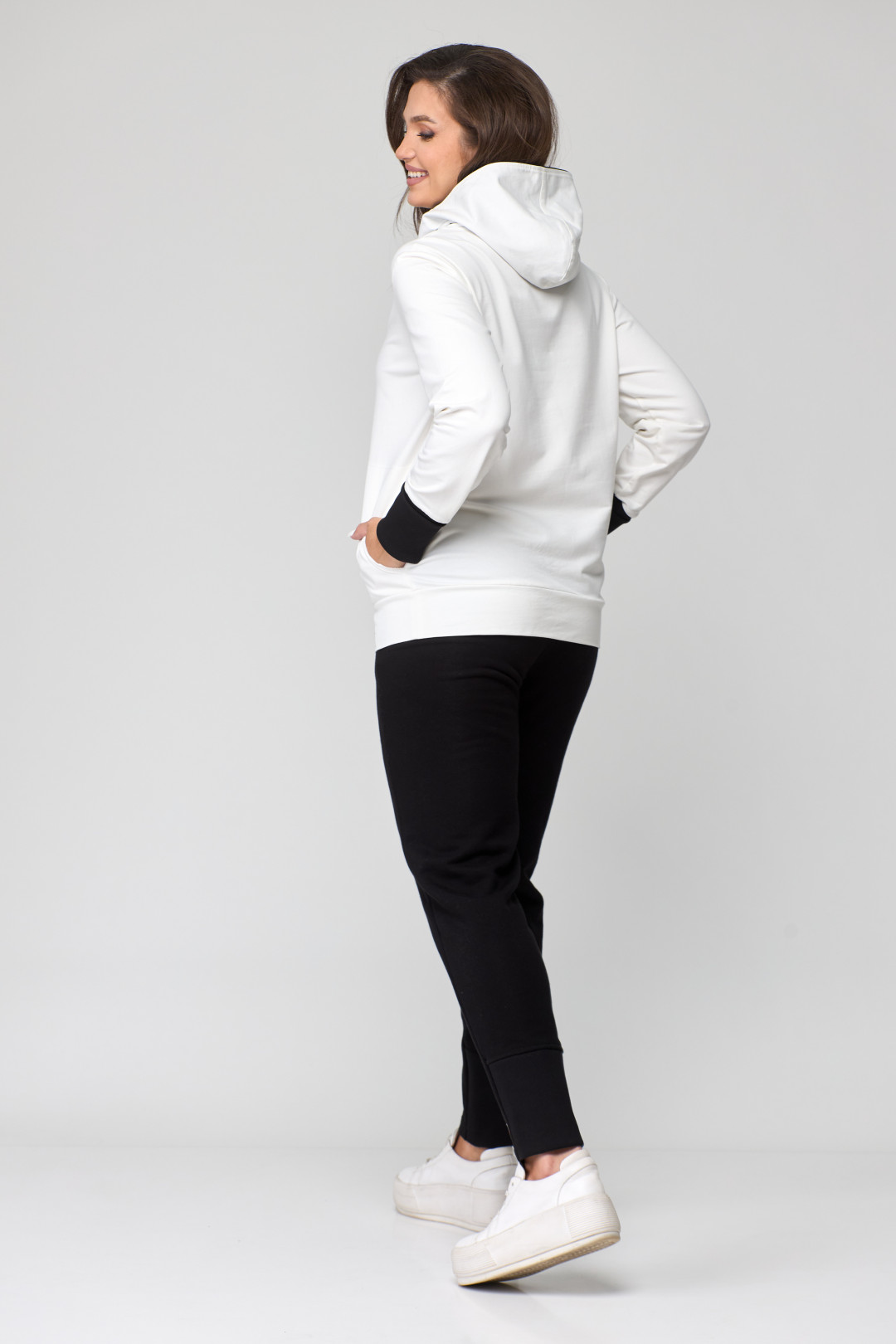 Костюм Abbi style 5009 белый