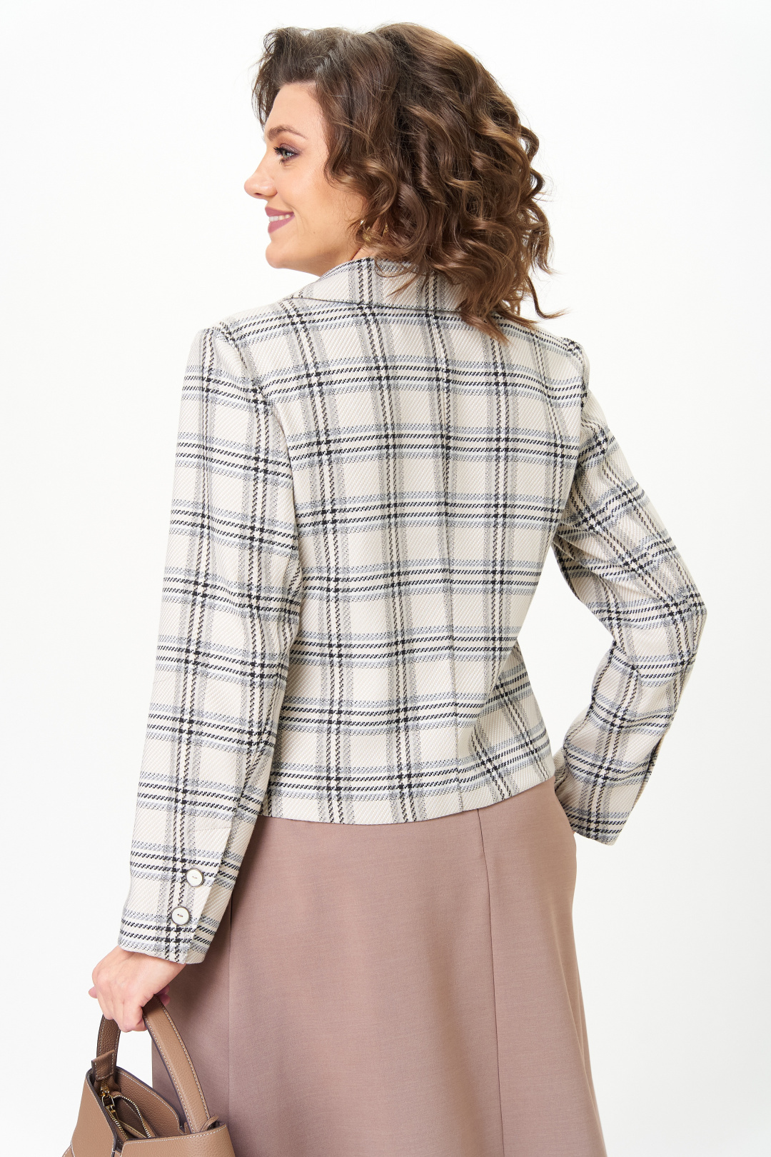 Костюм AiraStyle 24-17А бежевый