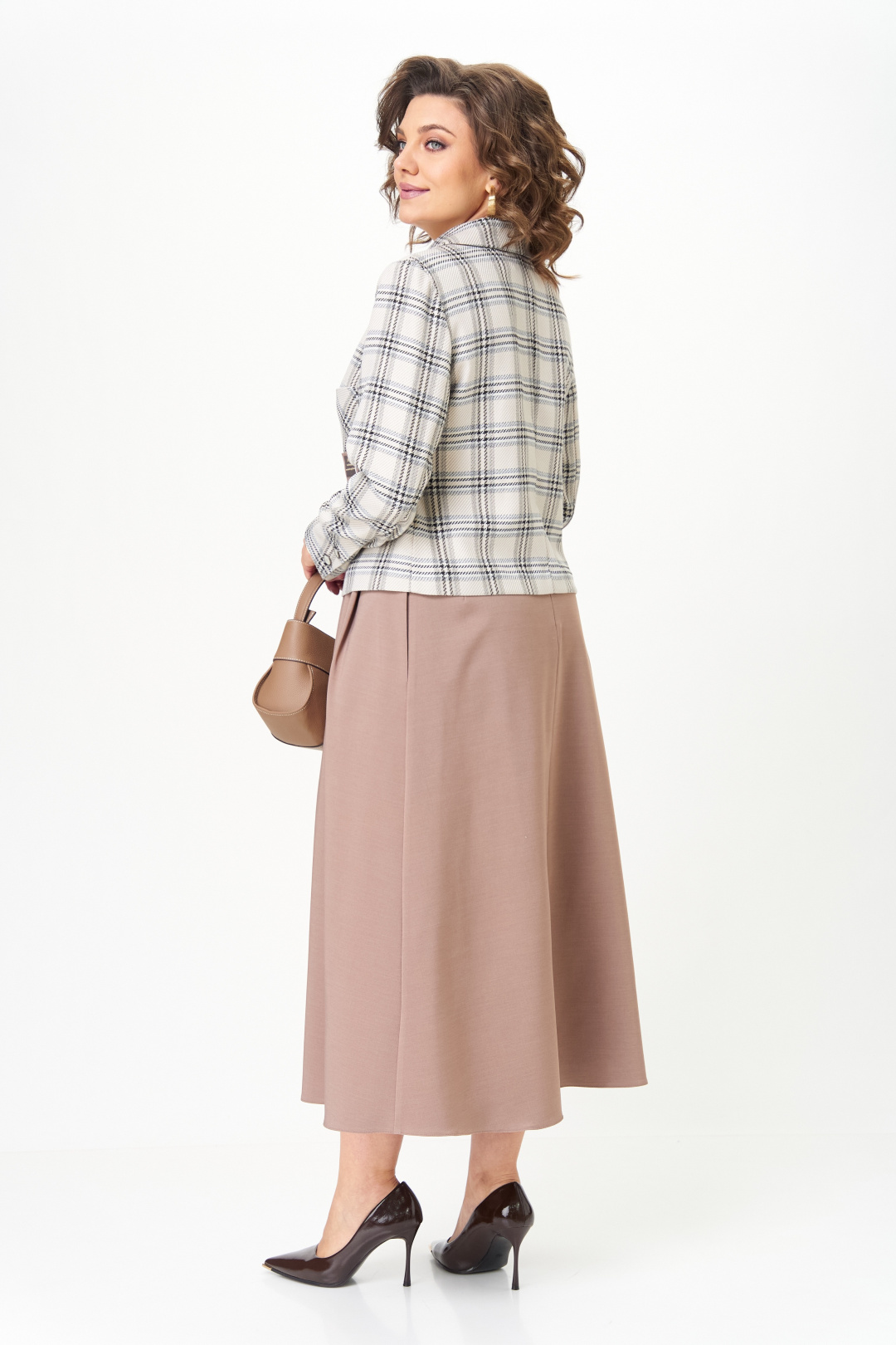 Костюм AiraStyle 24-17А бежевый