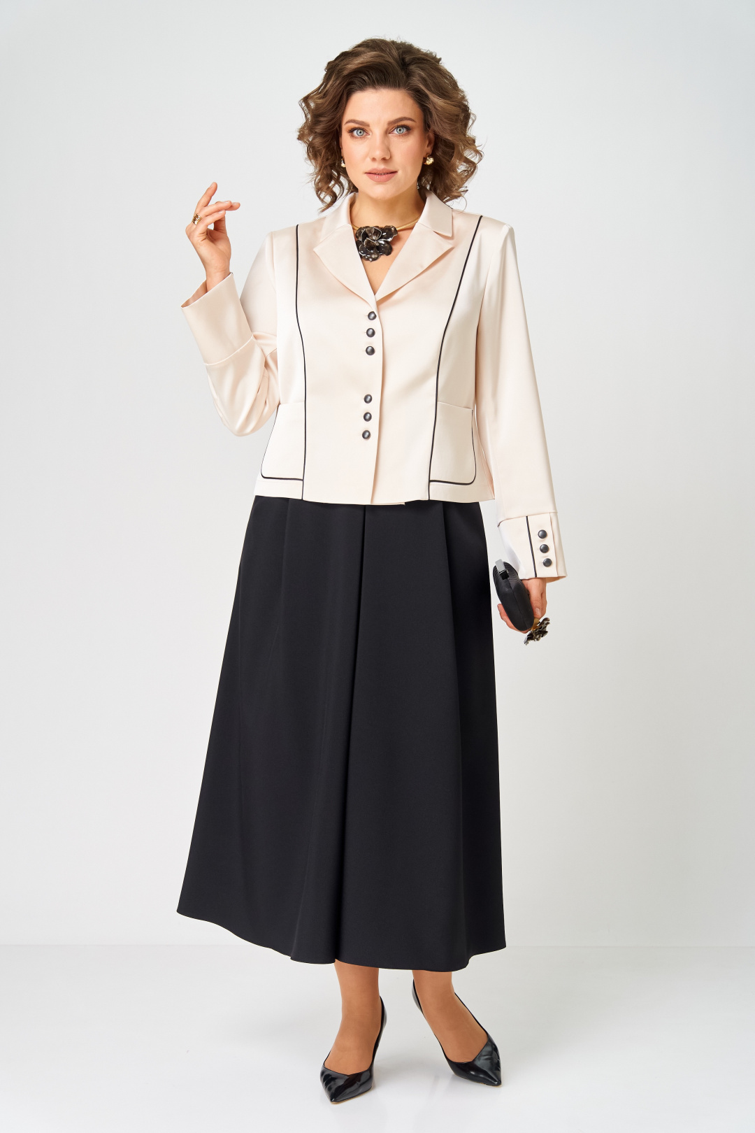 Костюм AiraStyle 24134 молочно-черный