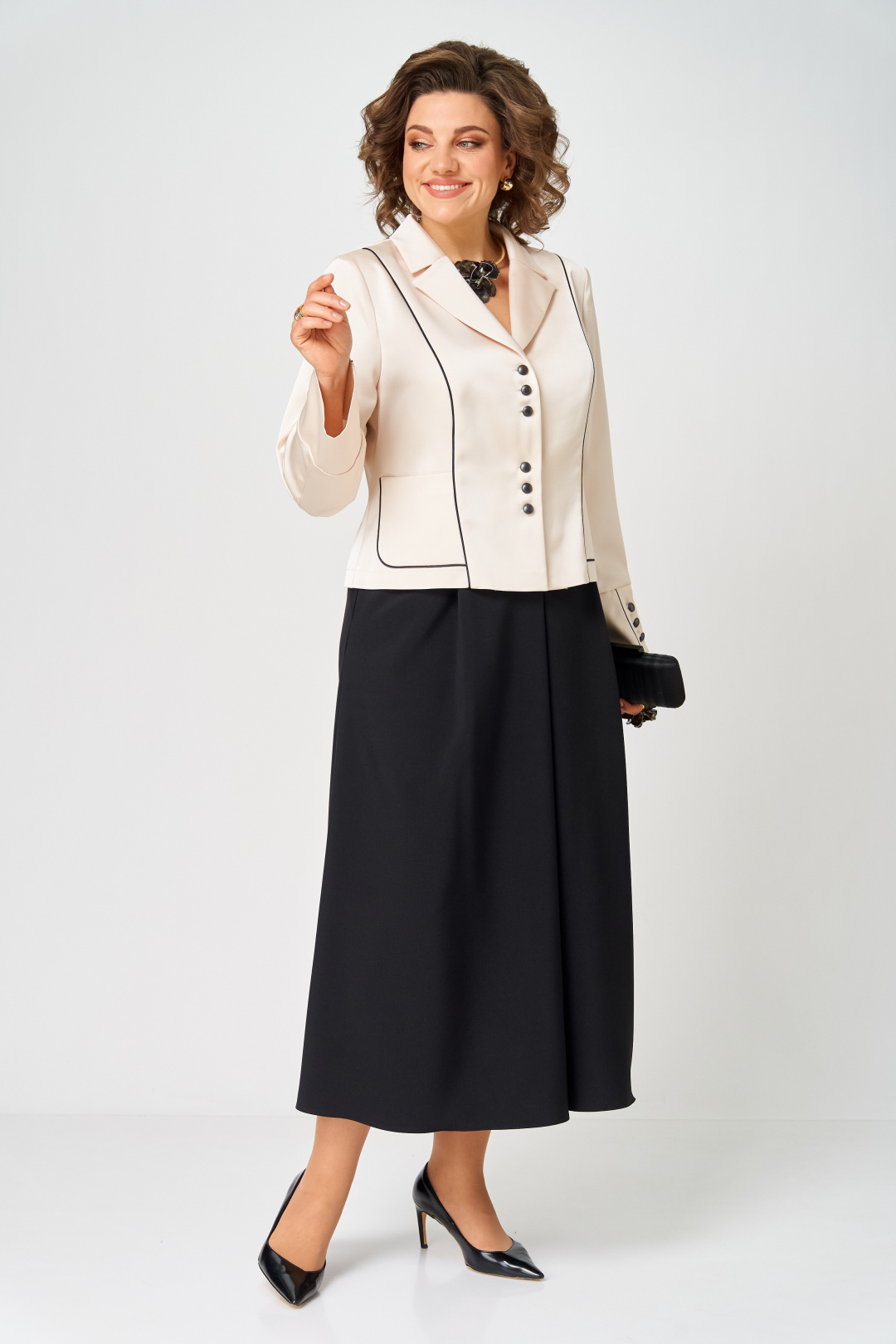 Костюм AiraStyle 24134 молочно-черный