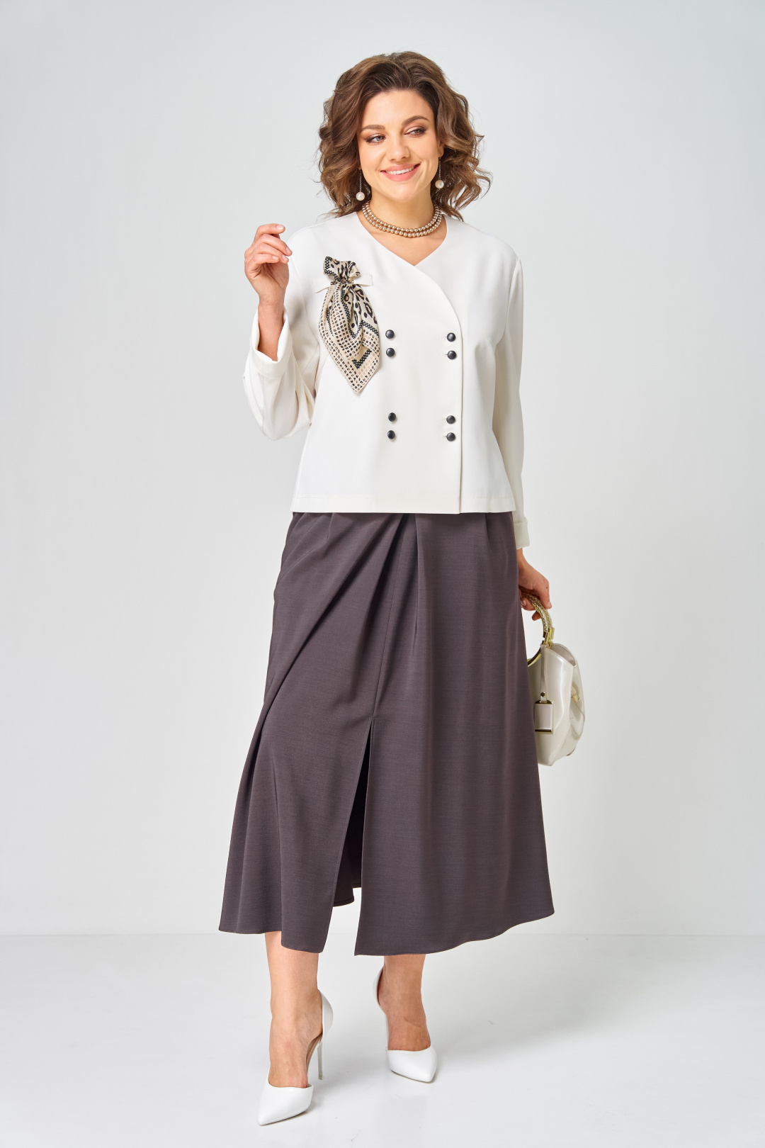 Костюм AiraStyle 24137 молочно-коричневый