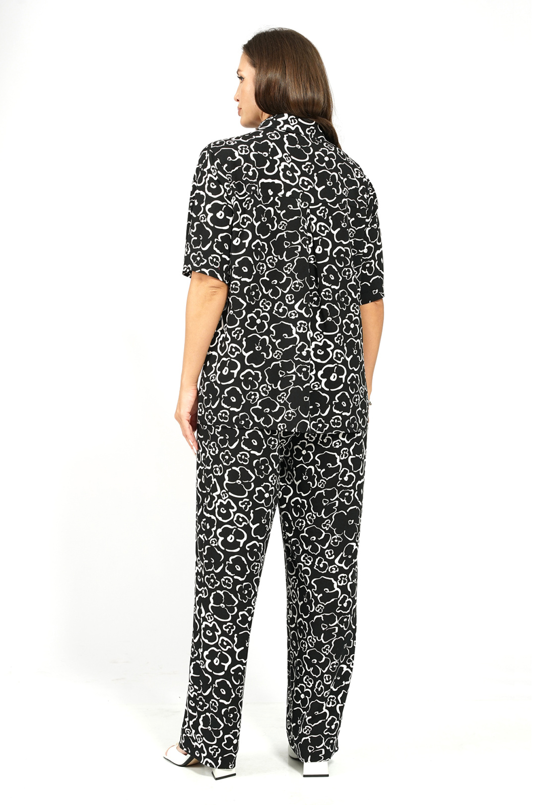 Костюм AlaniCollection 2628 черный + молоко