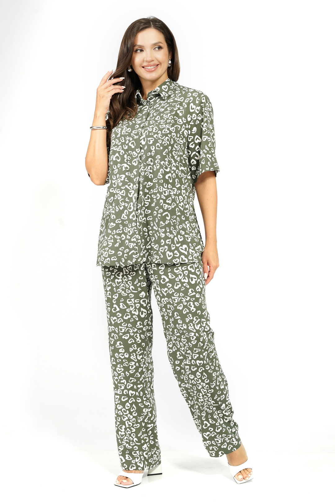Костюм AlaniCollection 2628 зеленые сердечки