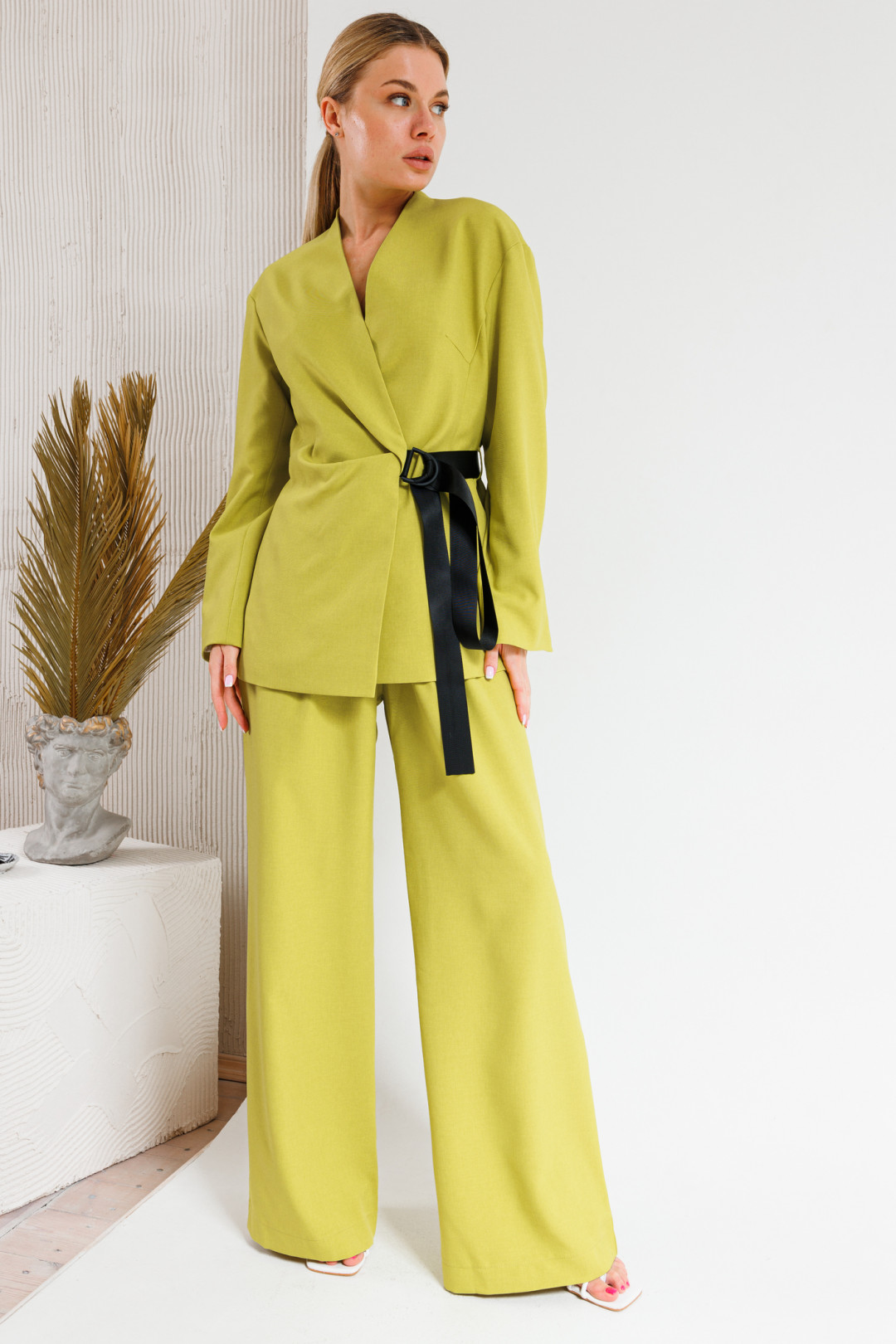 Костюм Ambera style 2031 горчица