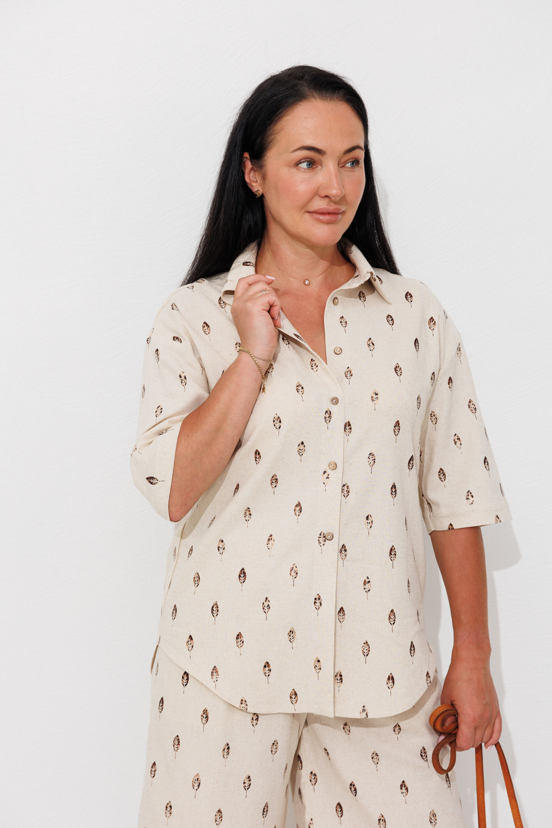 Костюм Ambera style 2032-2 бежевый+листья - фото 6