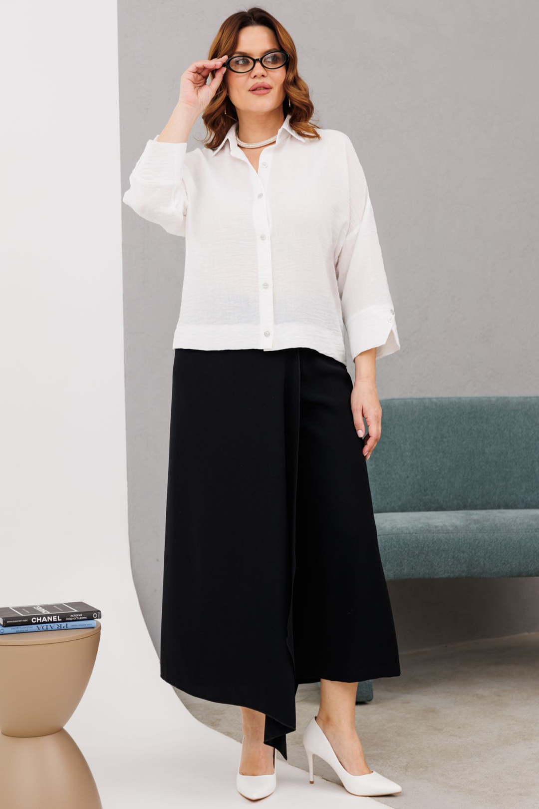 Костюм Anastasia 1200 молочный + черный - фото 1