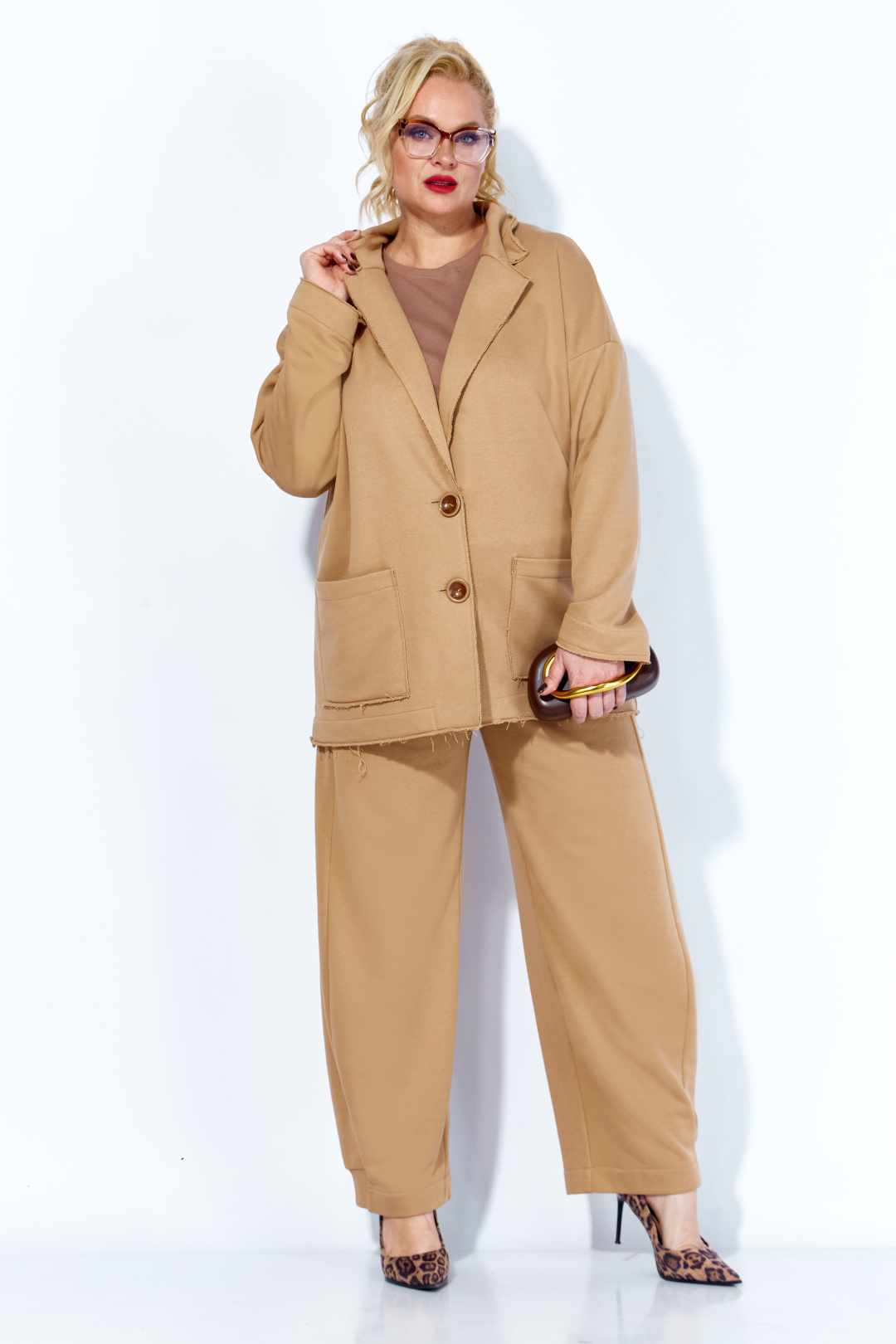 Костюм Anastasia 1299 капучино - фото 1