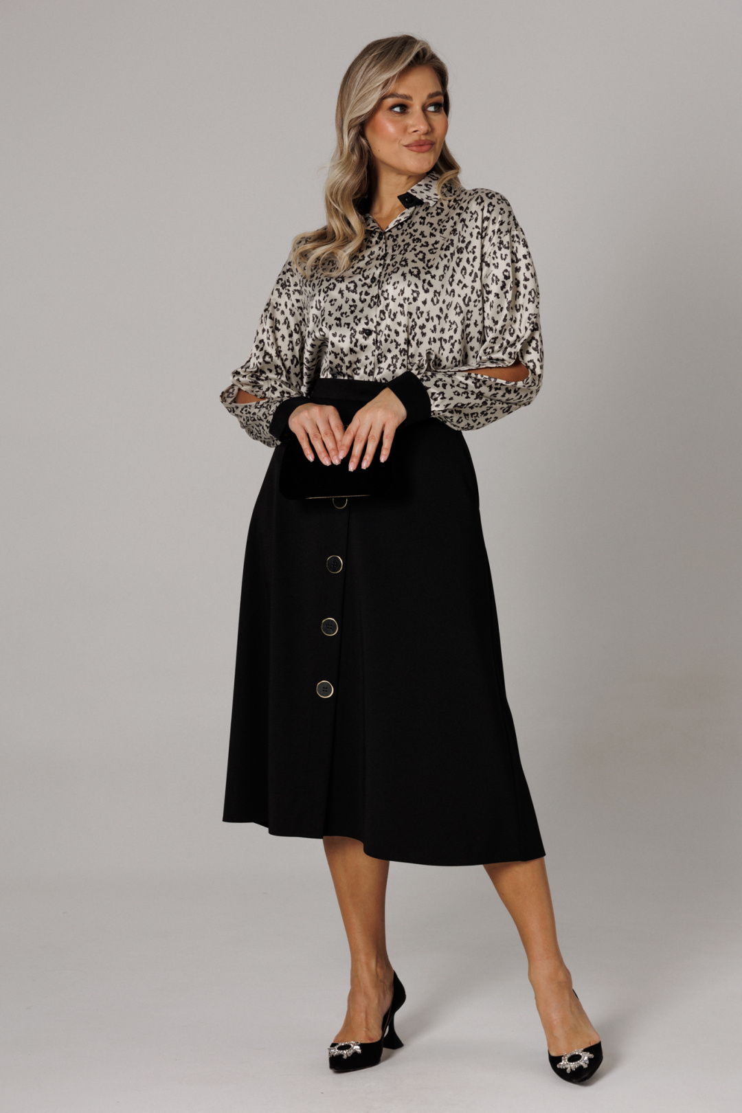 Костюм Anastasia 1306 платина/черный