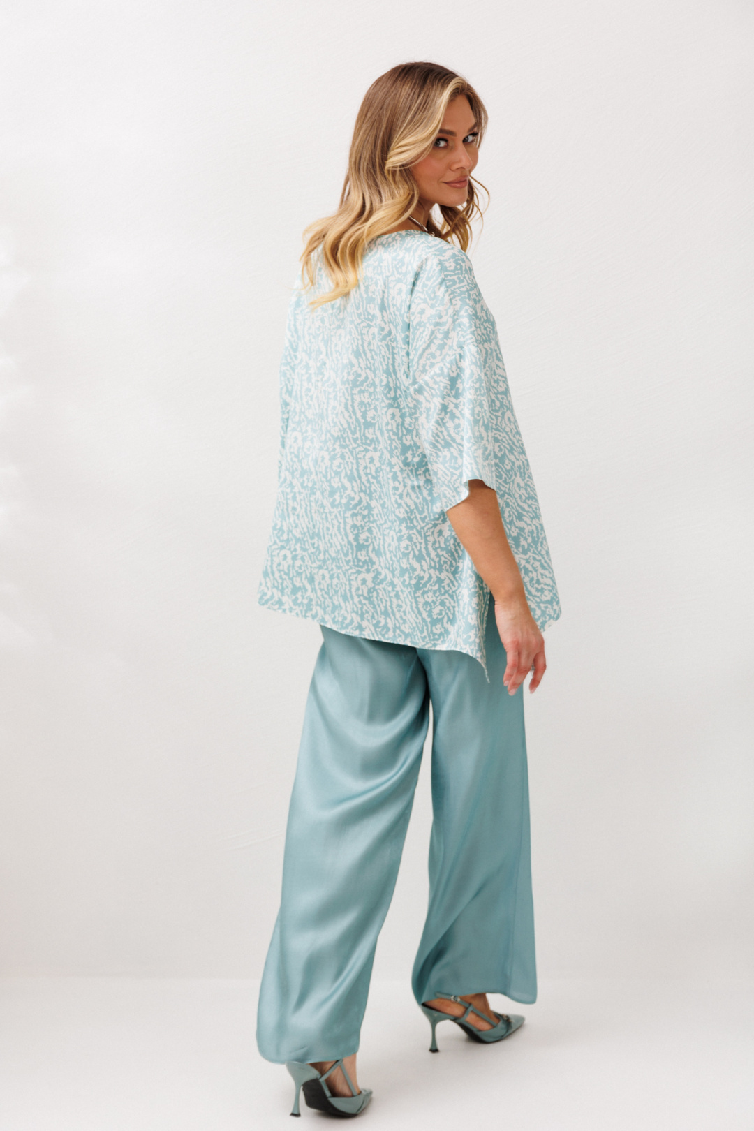 Костюм Anastasia 1341 бирюзовый