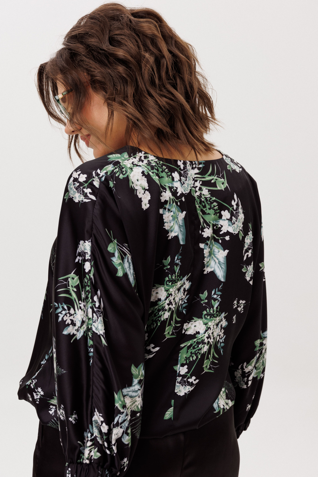 Блузка ANELLI LAUREL 1662 цветы ночного сада - фото 5