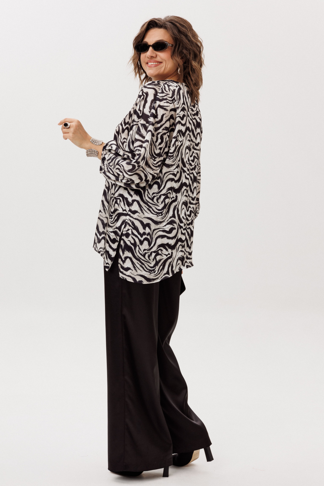 Блузка ANELLI LAUREL 1665 загадка линий - фото 4