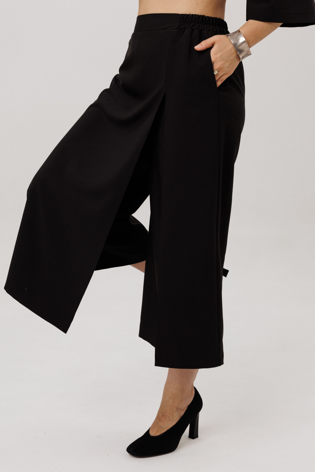 Костюм ANELLI LAUREL 1793-1 базальтовый гром