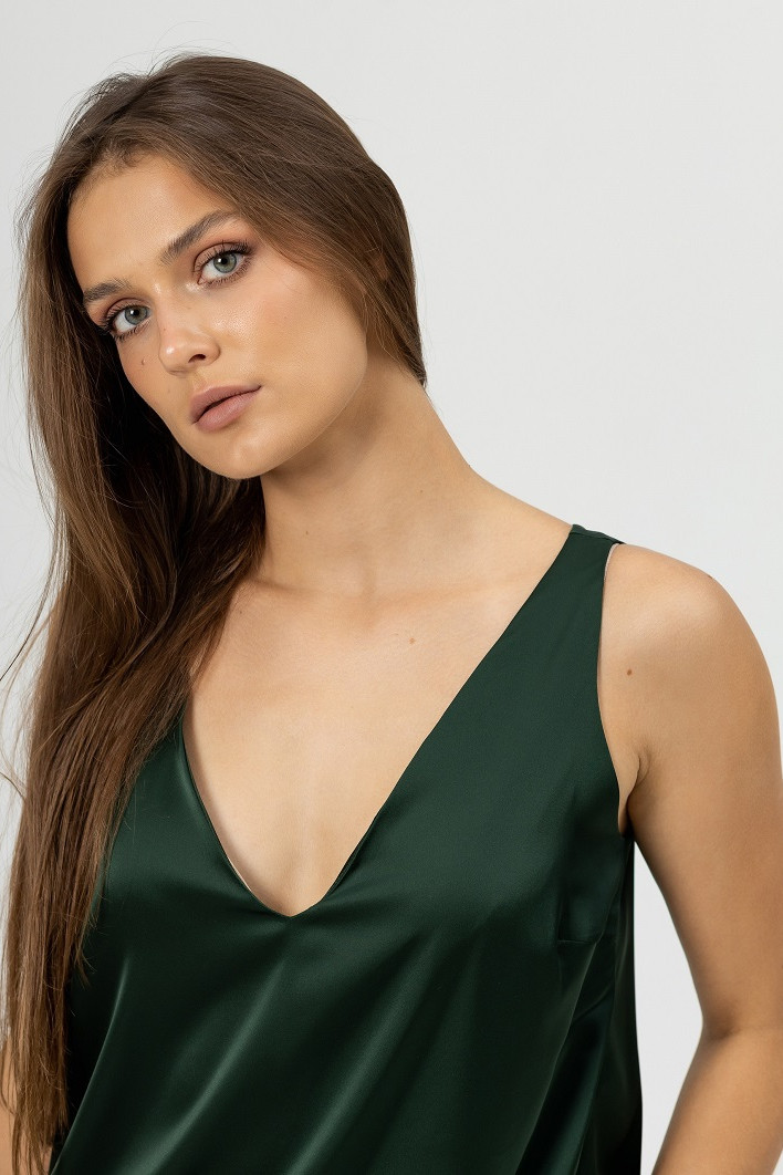 Топ ATELERO 1022 изумруд