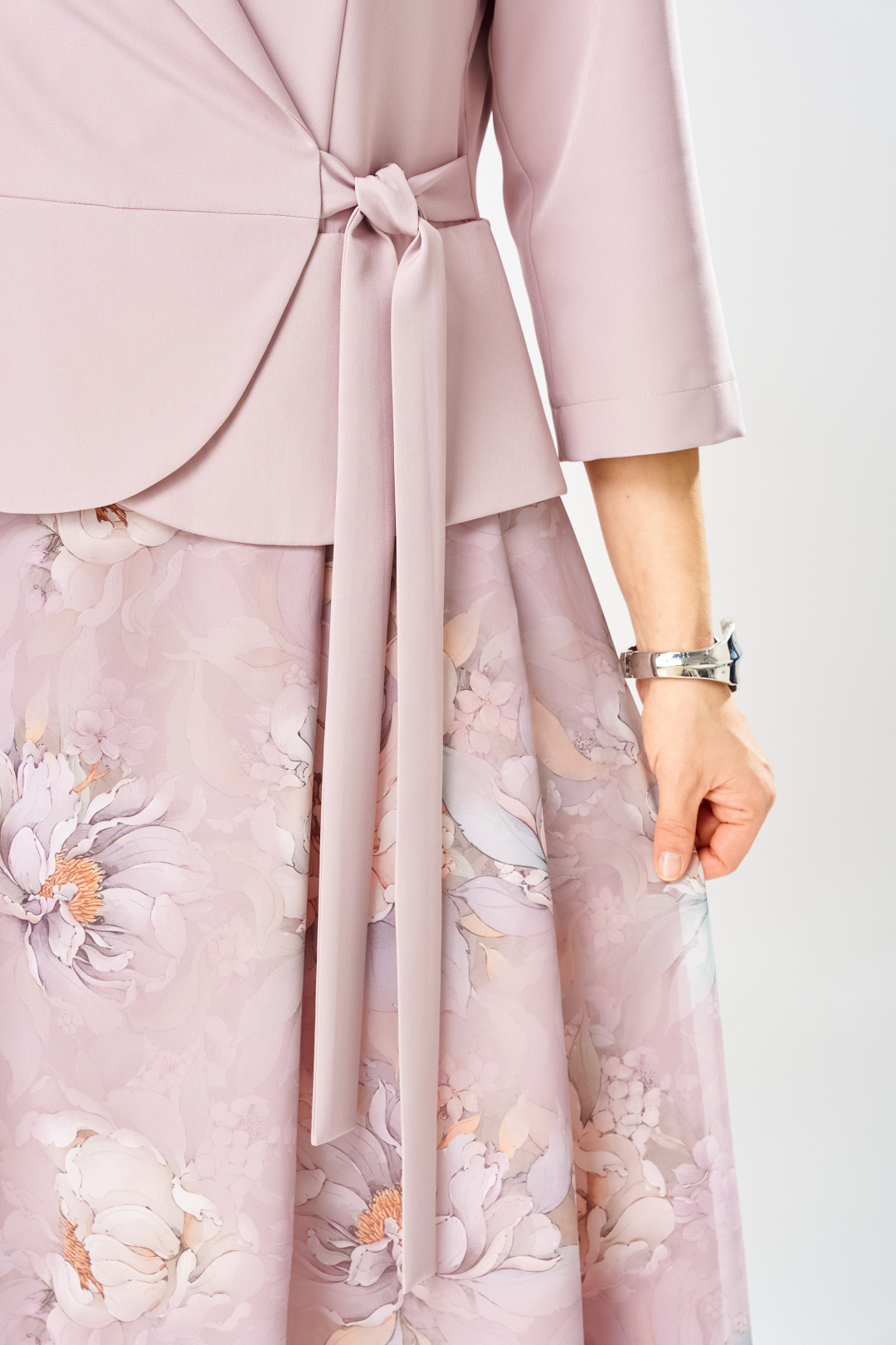 Платье BonnaImage 922-1/15 пудровый пионы