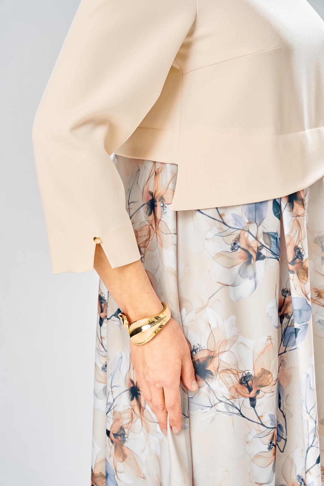 Платье BonnaImage 954-1/5 бежевый - фото 6