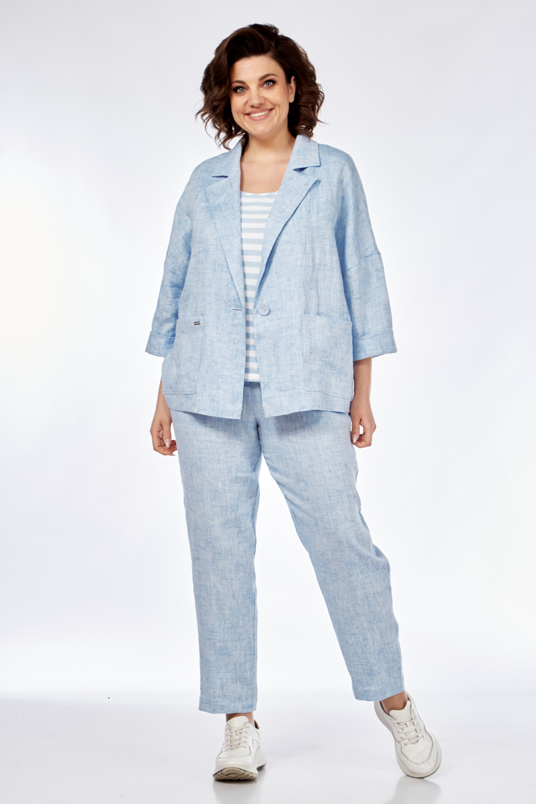 Костюм Diomant 1963 голубой лен - фото 1