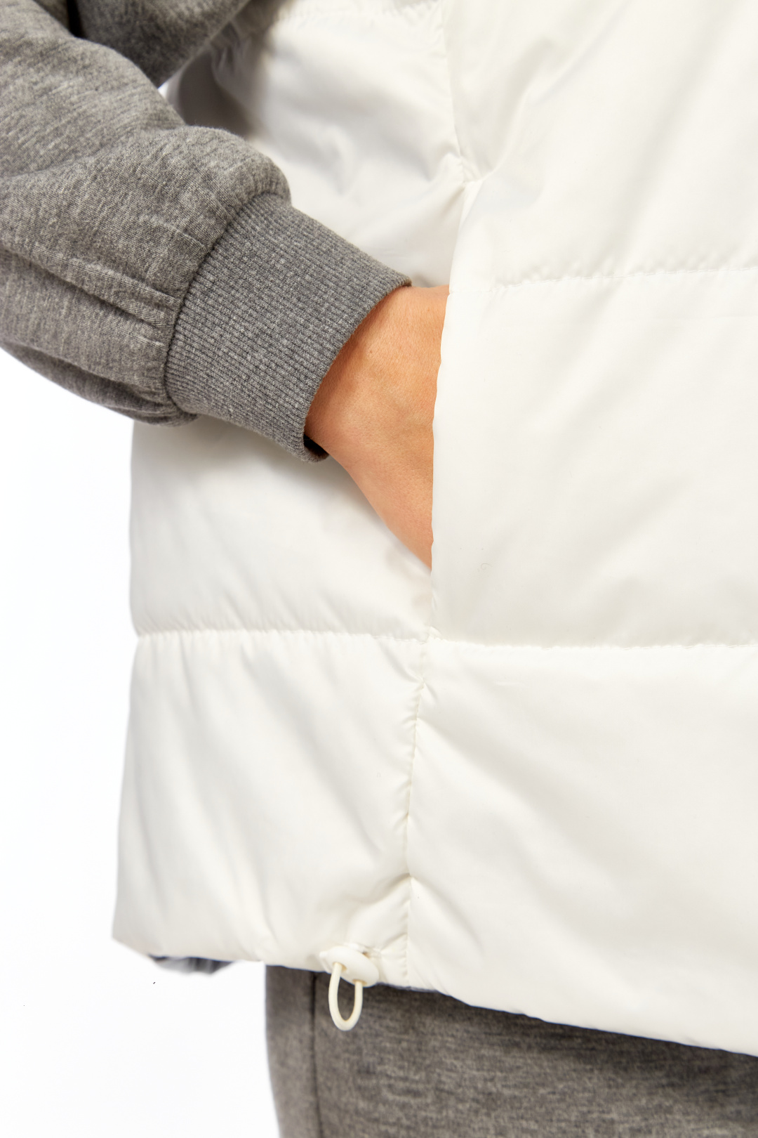 Жилет Diomant 2136 белый