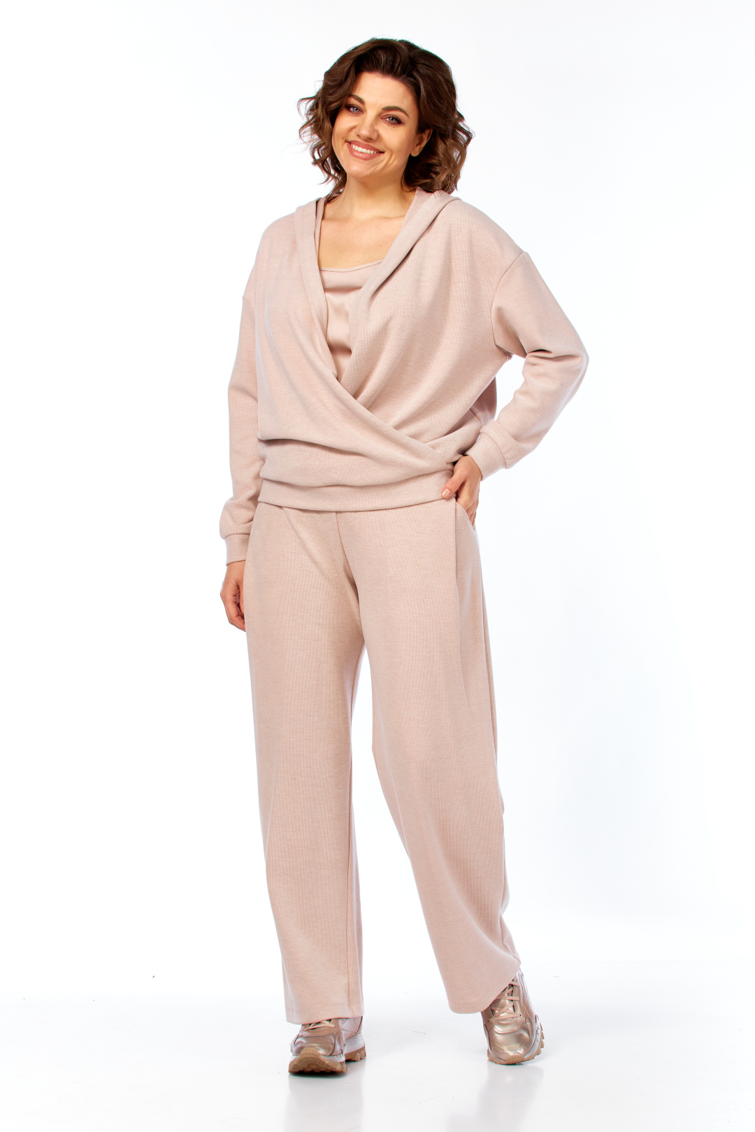 Костюм Diomant 2144 пудра - фото 1