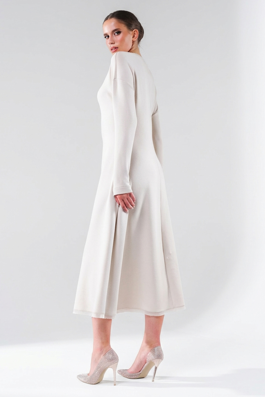 Платье Erika 7345 бежевый - фото 2