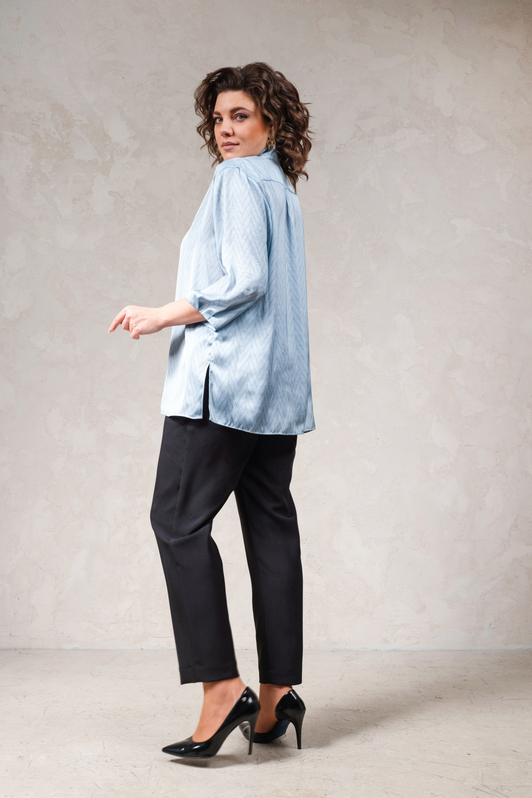 Блузка Erika C-149-2 голубой - фото 2