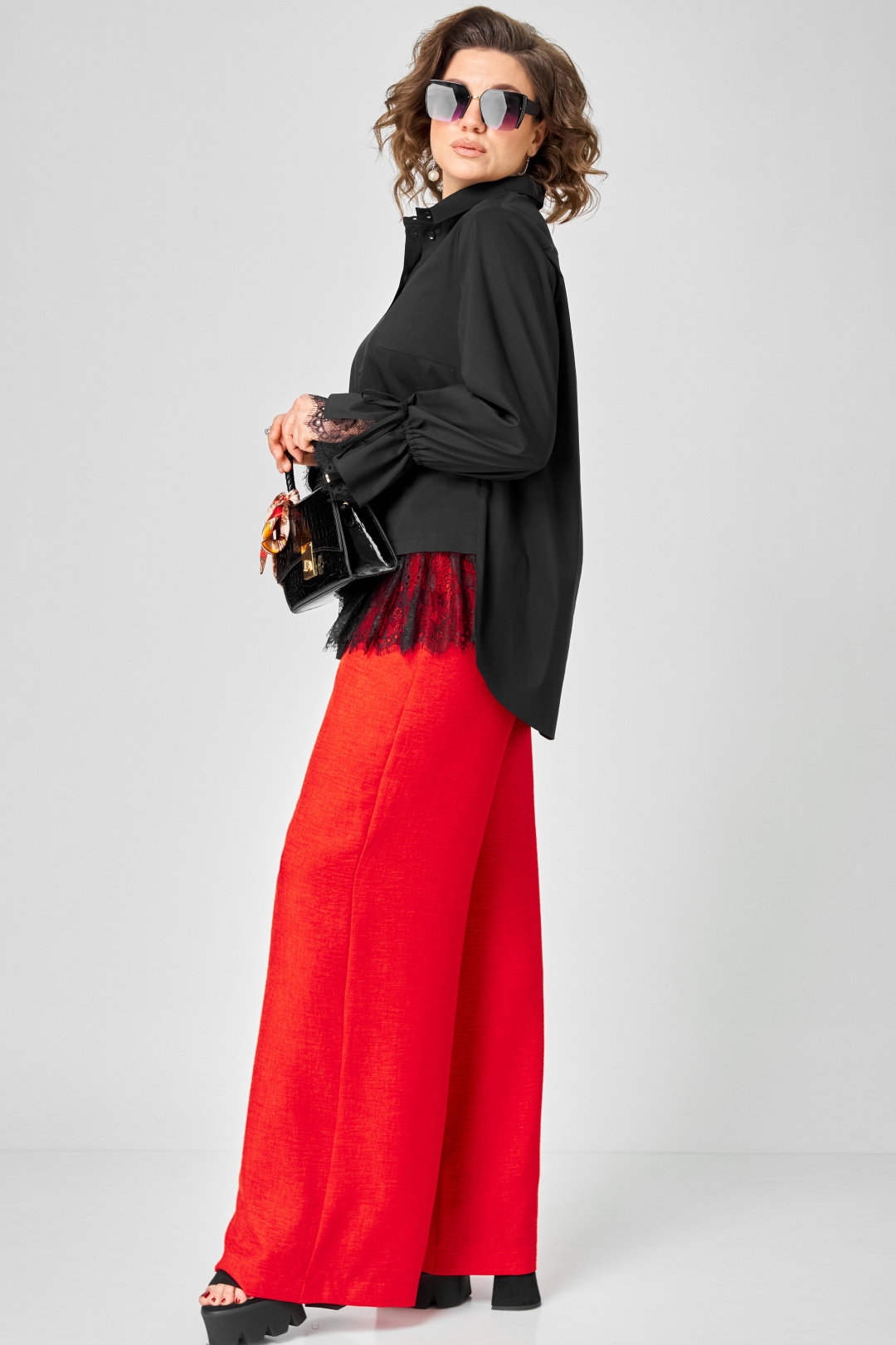 Блуза EVA GRANT 5002 черный с кружевом