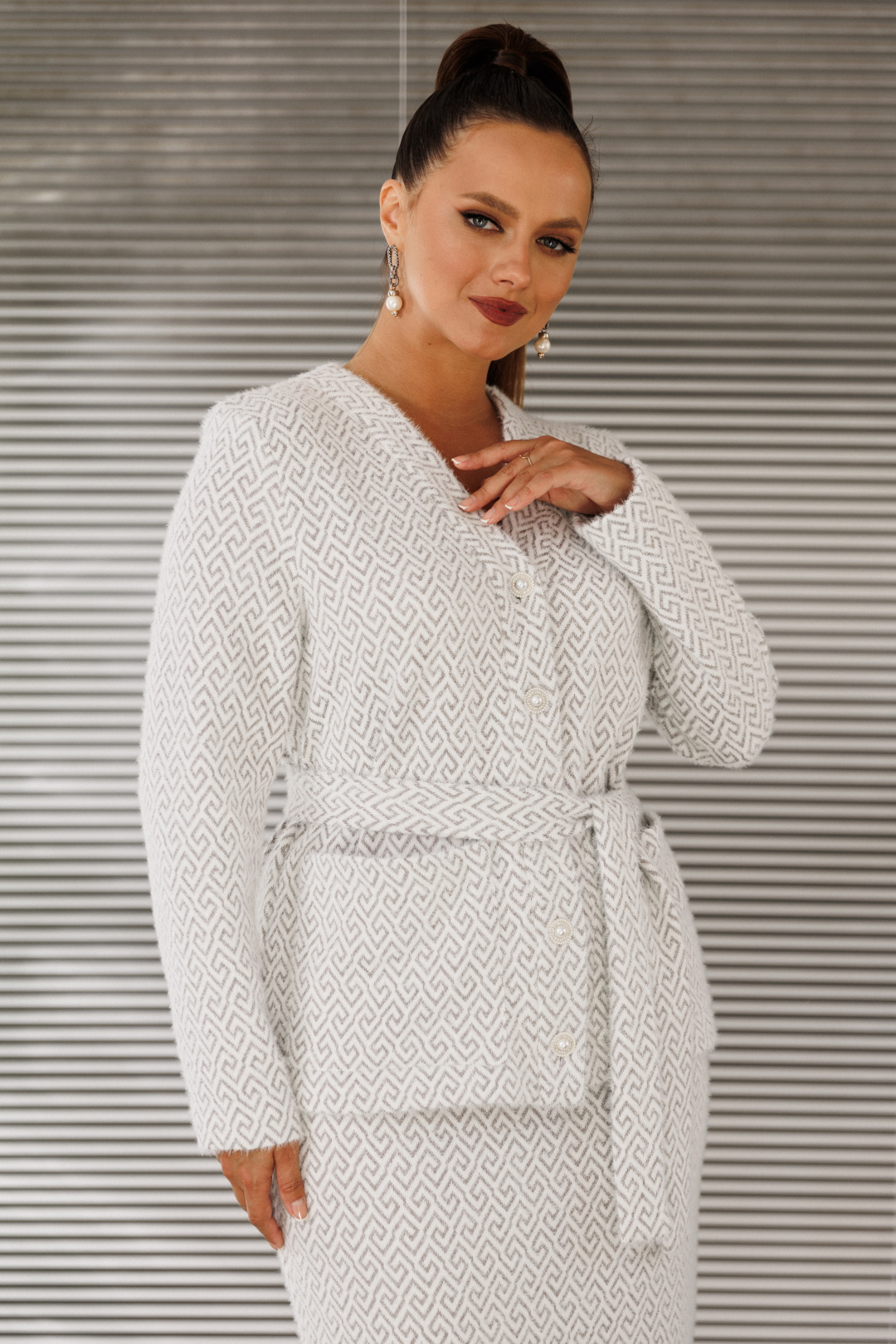 Костюм Галеан Cтиль 914 серый орнамент - фото 6