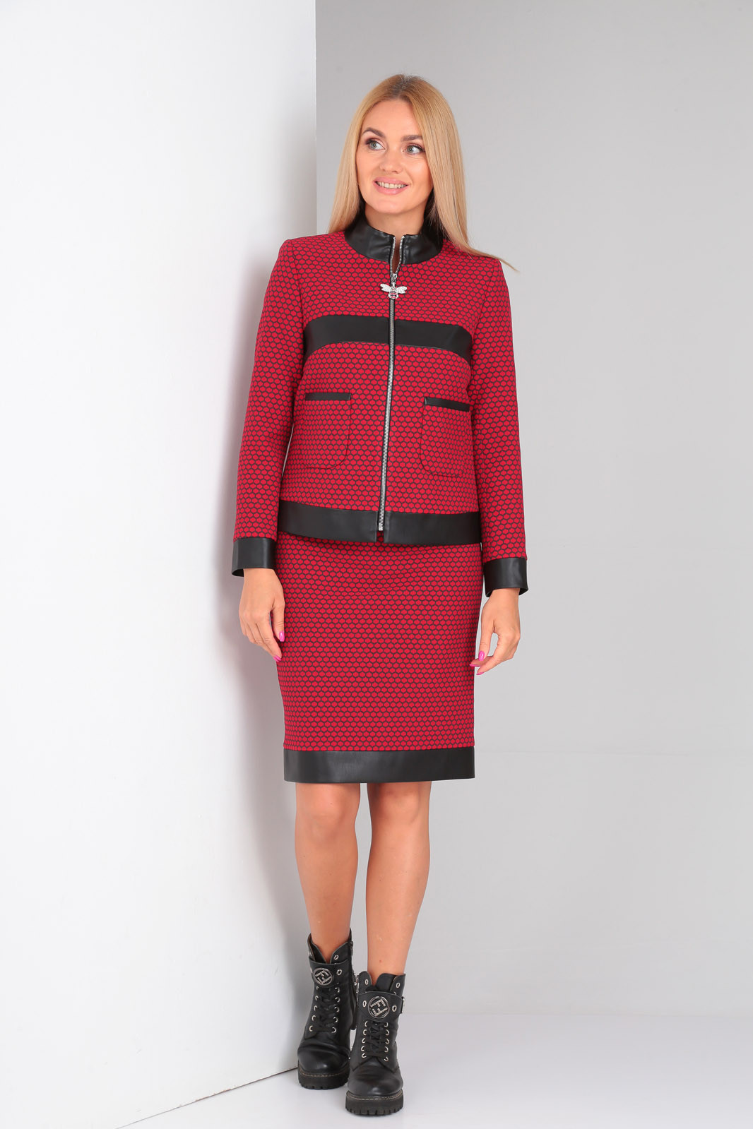 Костюм Gamma & Gracia 170 бордовый черный соты - фото 1