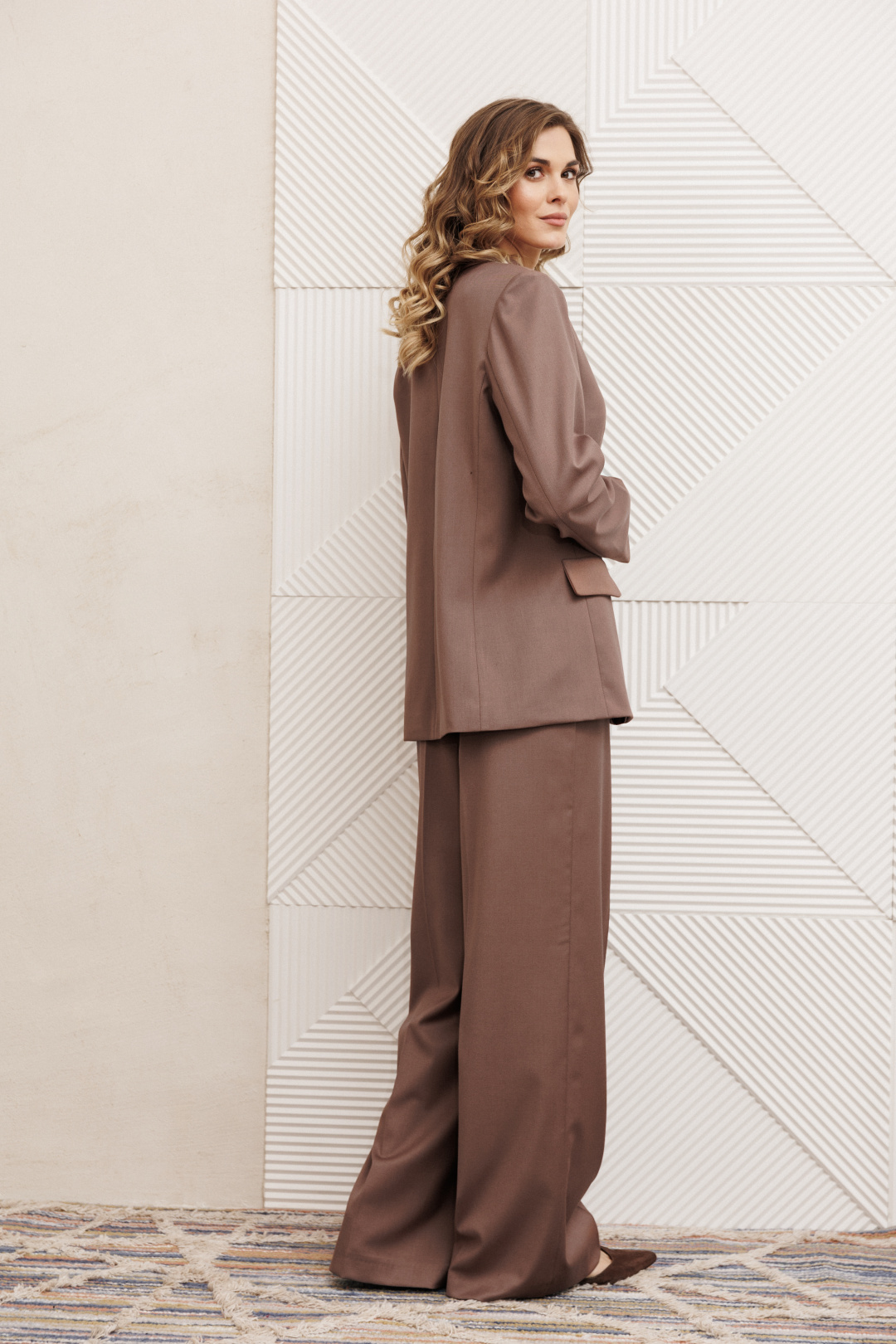 Костюм GIZART 5411-1 капучино