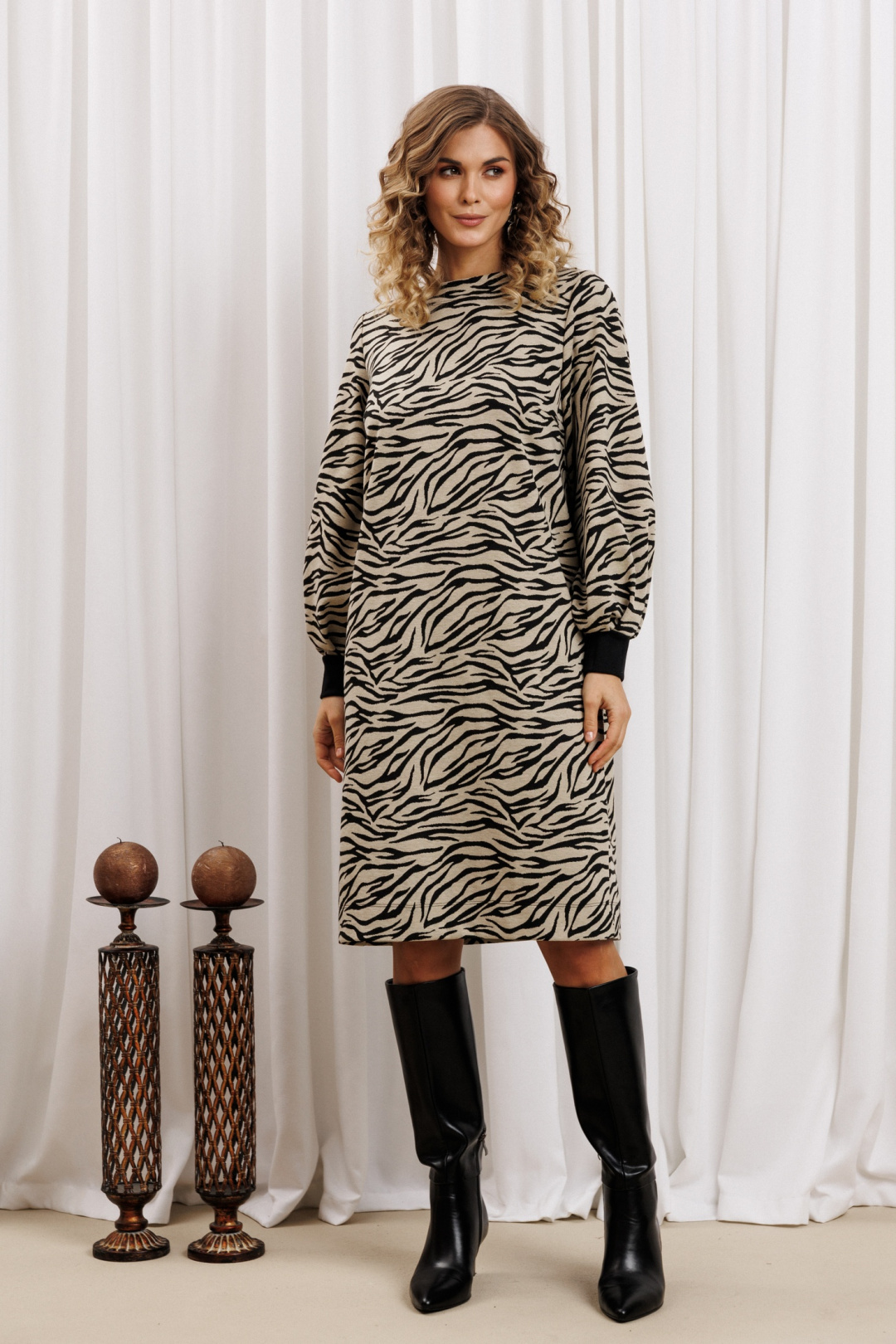 Платье GIZART 7385-1 бежево-черный тигр