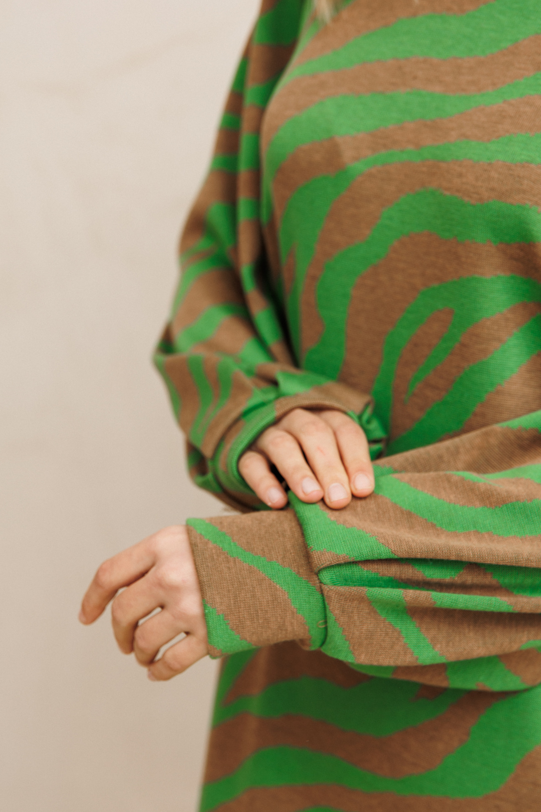 Платье GIZART 7385-1 бежево-зеленый