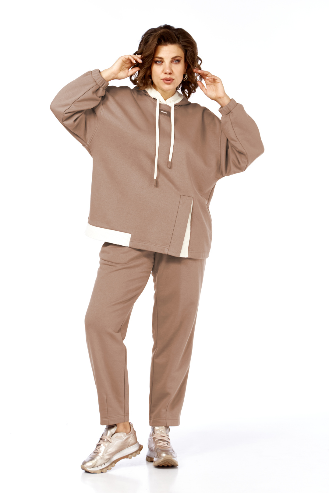 Костюм Карина Делюкс 1392