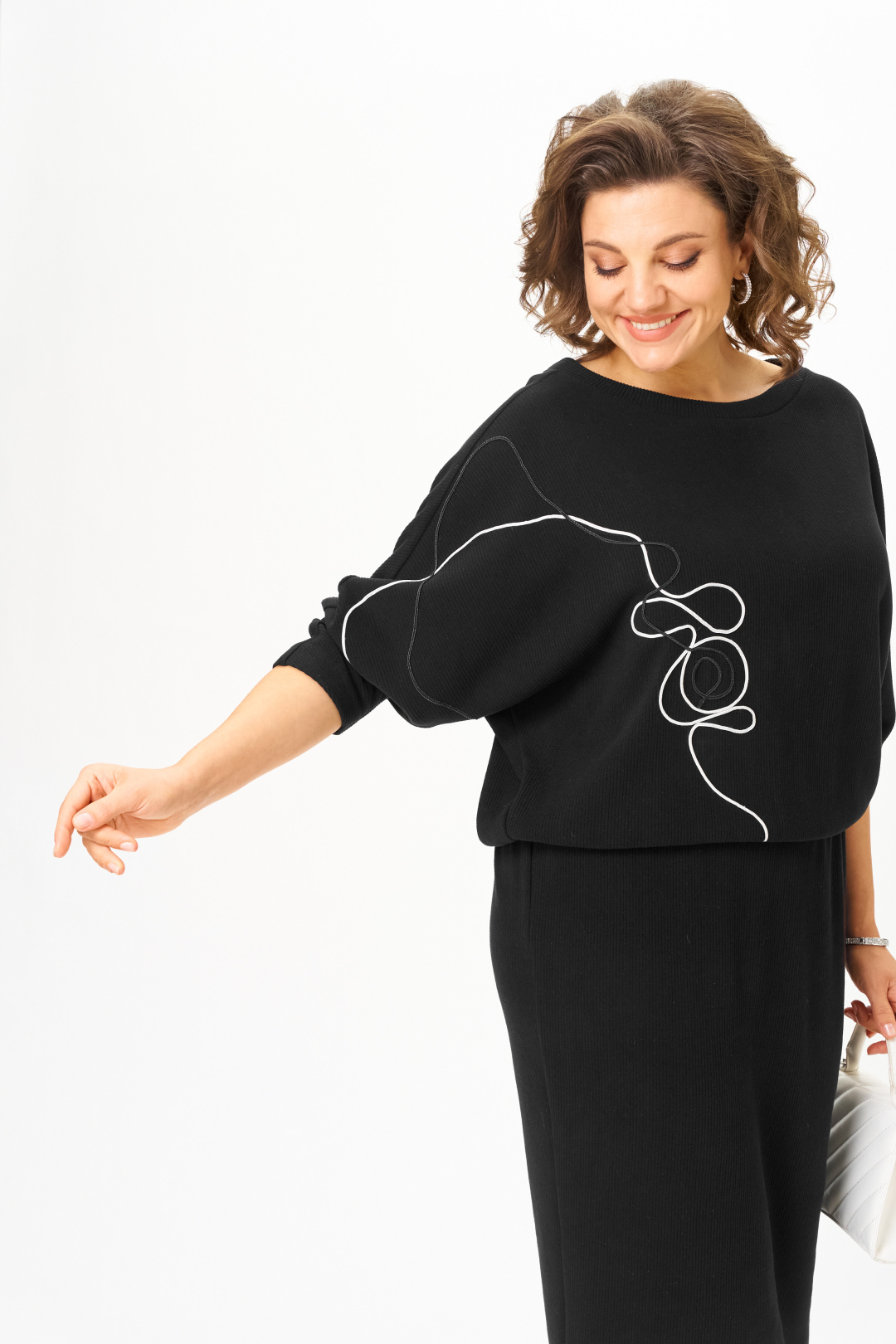 Платье Карина Делюкс 1413 черный - фото 3