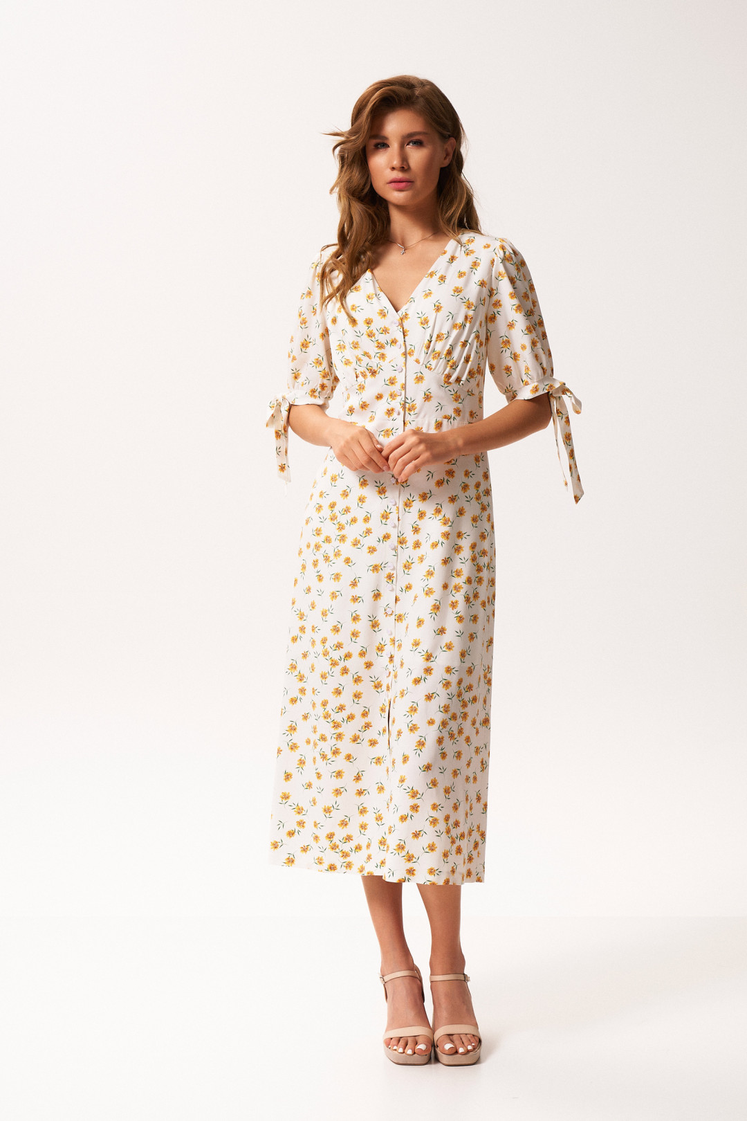 Платье KaVari 1042 молоко принт ромашка - фото 4