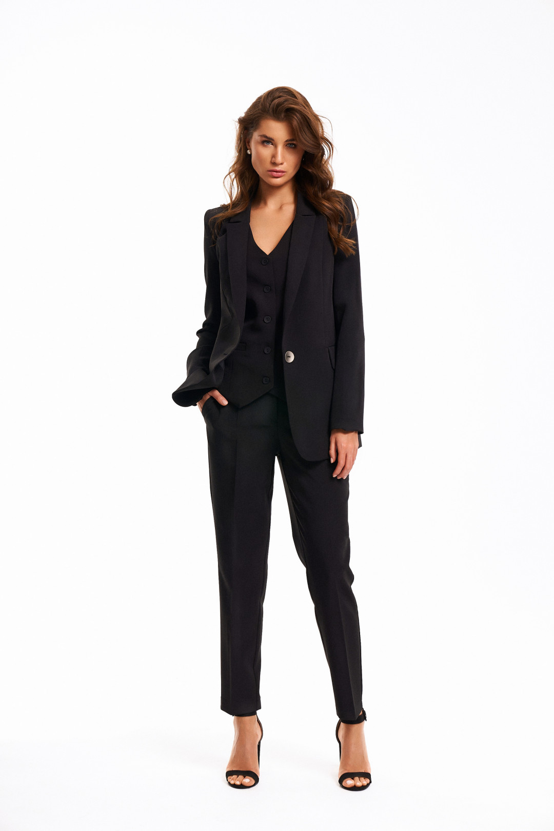 Костюм KaVari 8016 черный