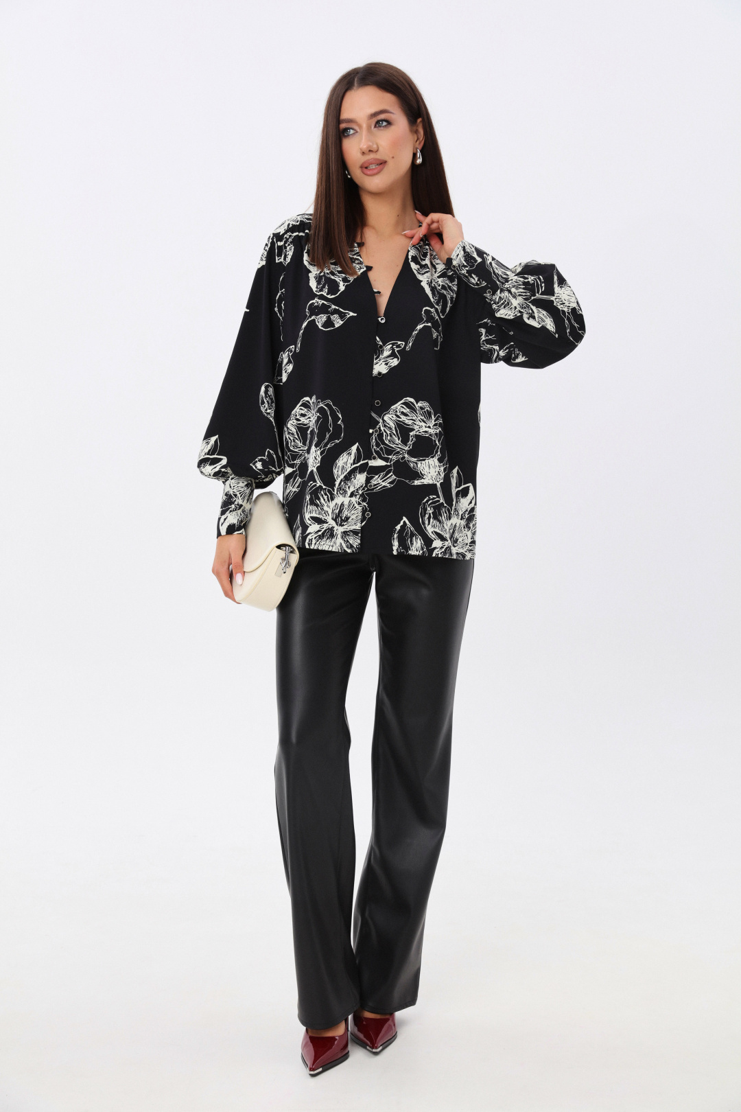 Блузка Лаборатория Моды 1621 цветы на черном - фото 3