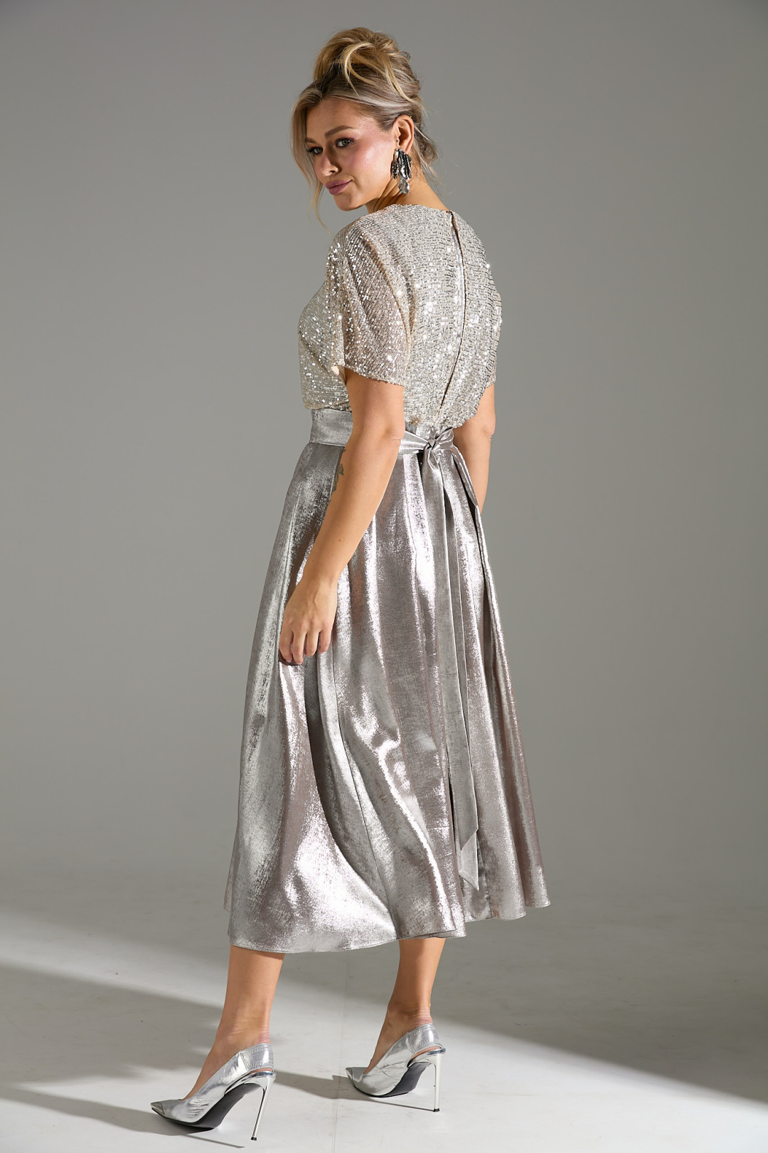 Платье Лаборатория Моды М 76 бежевый шиммер - фото 4