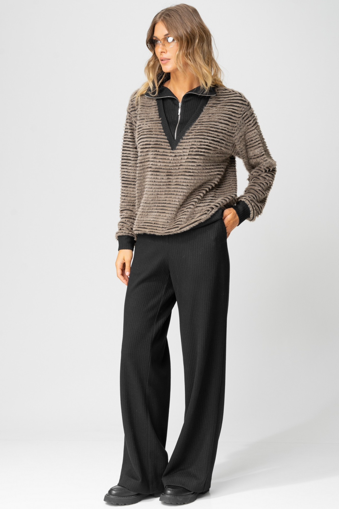 Костюм LAIKONY L-383 табак + черный - фото 6