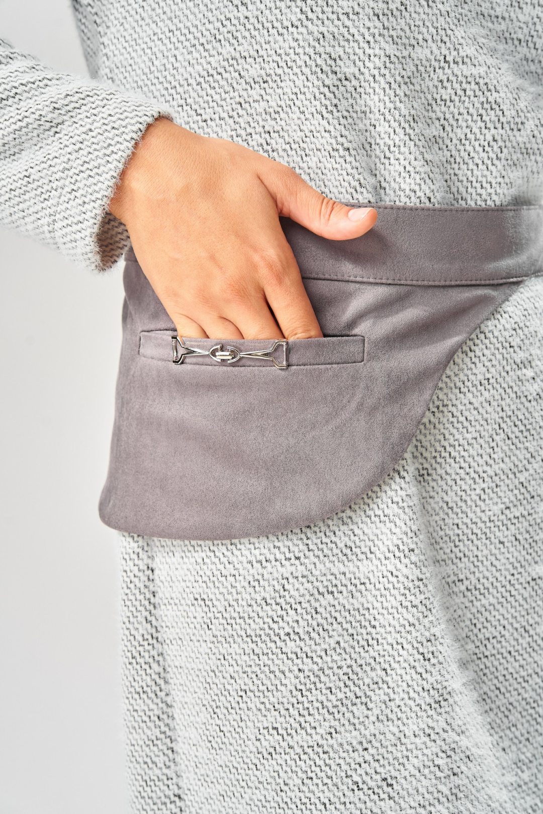 Платье LAIKONY L-573 серый + диагональ - фото 5