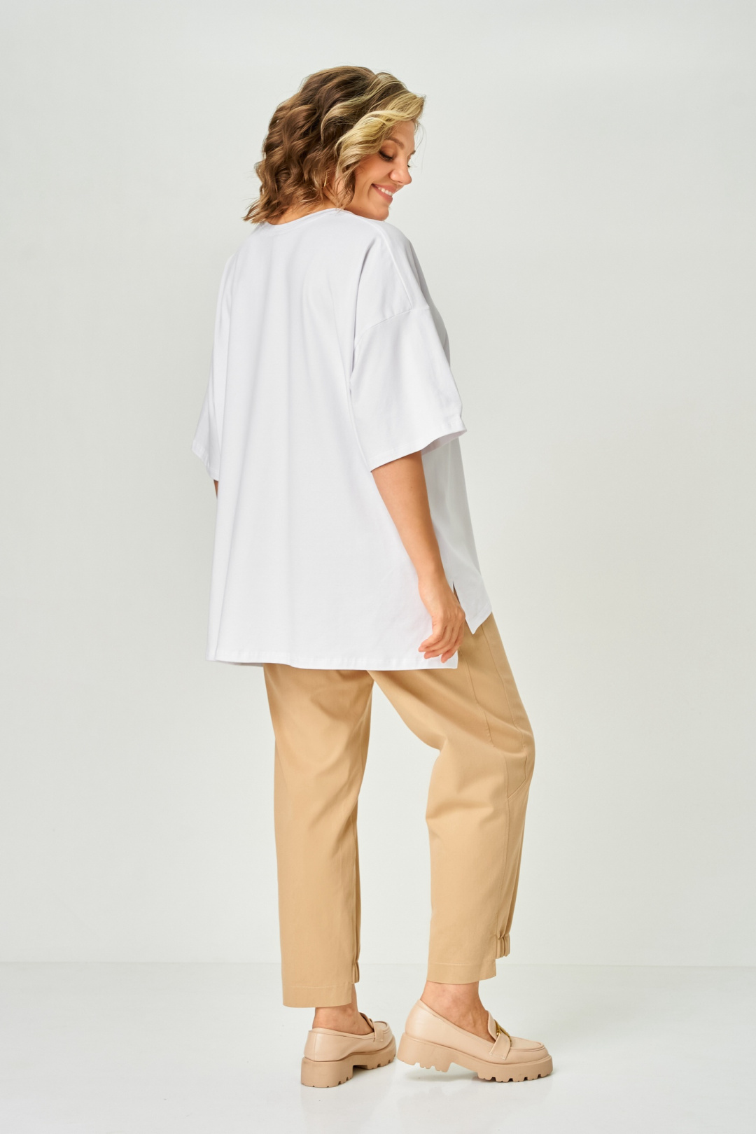 Футболка LARINI 083 белый + золотой зебра
