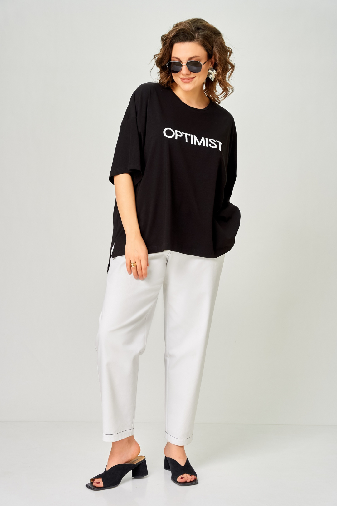 Футболка LARINI 086 черный optimist