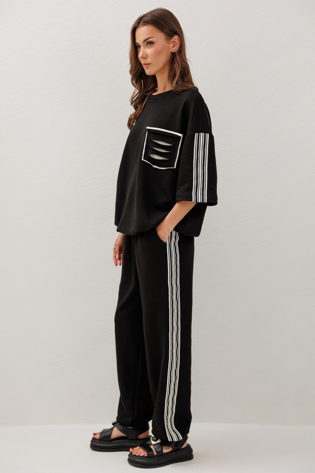 Костюм Lars Style 1238-1 черный+молочный