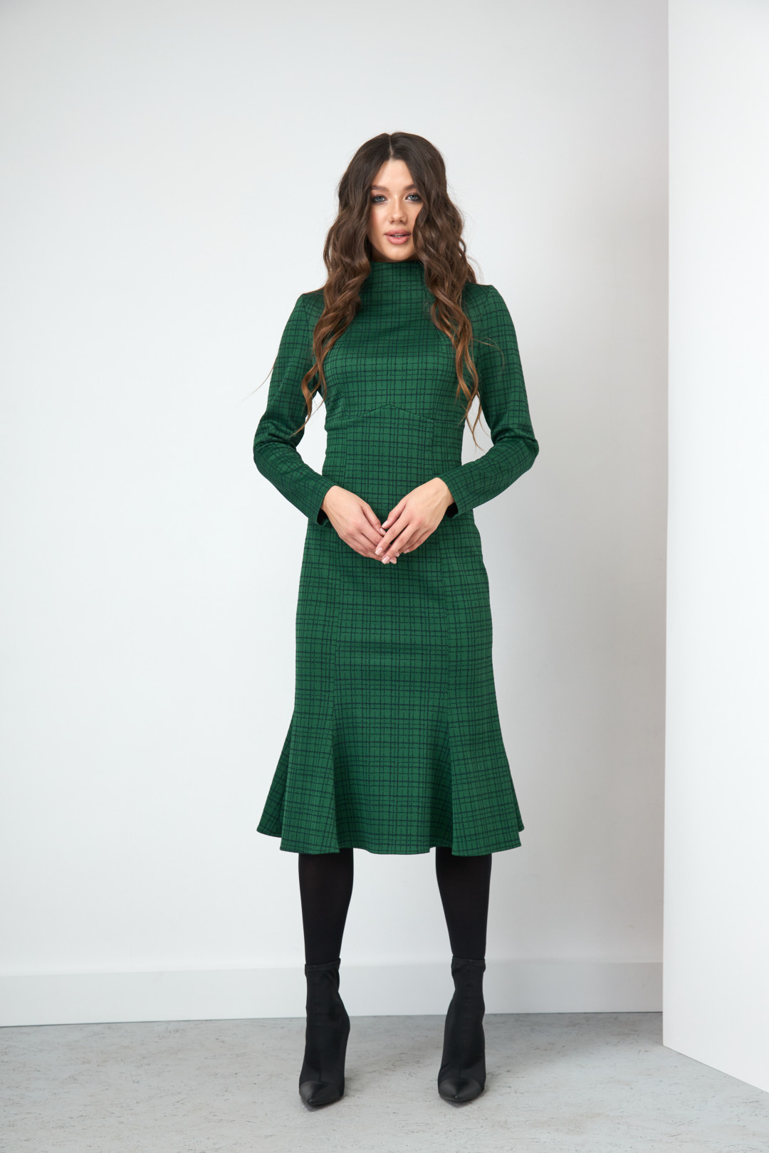 Платье Lars Style 747/1 зеленый - фото 2