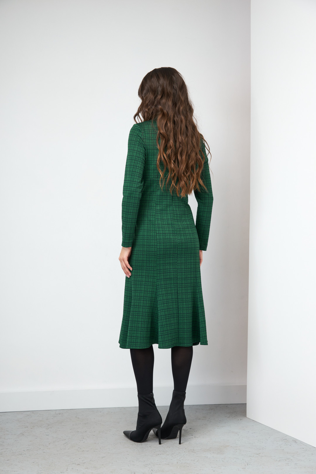 Платье Lars Style 747/1 зеленый - фото 3