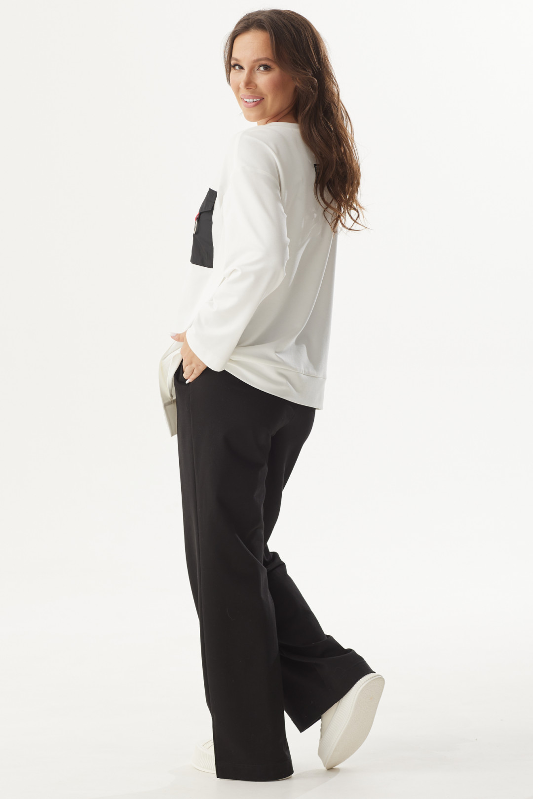 Костюм Магия Моды 2324 белый+ черный - фото 3