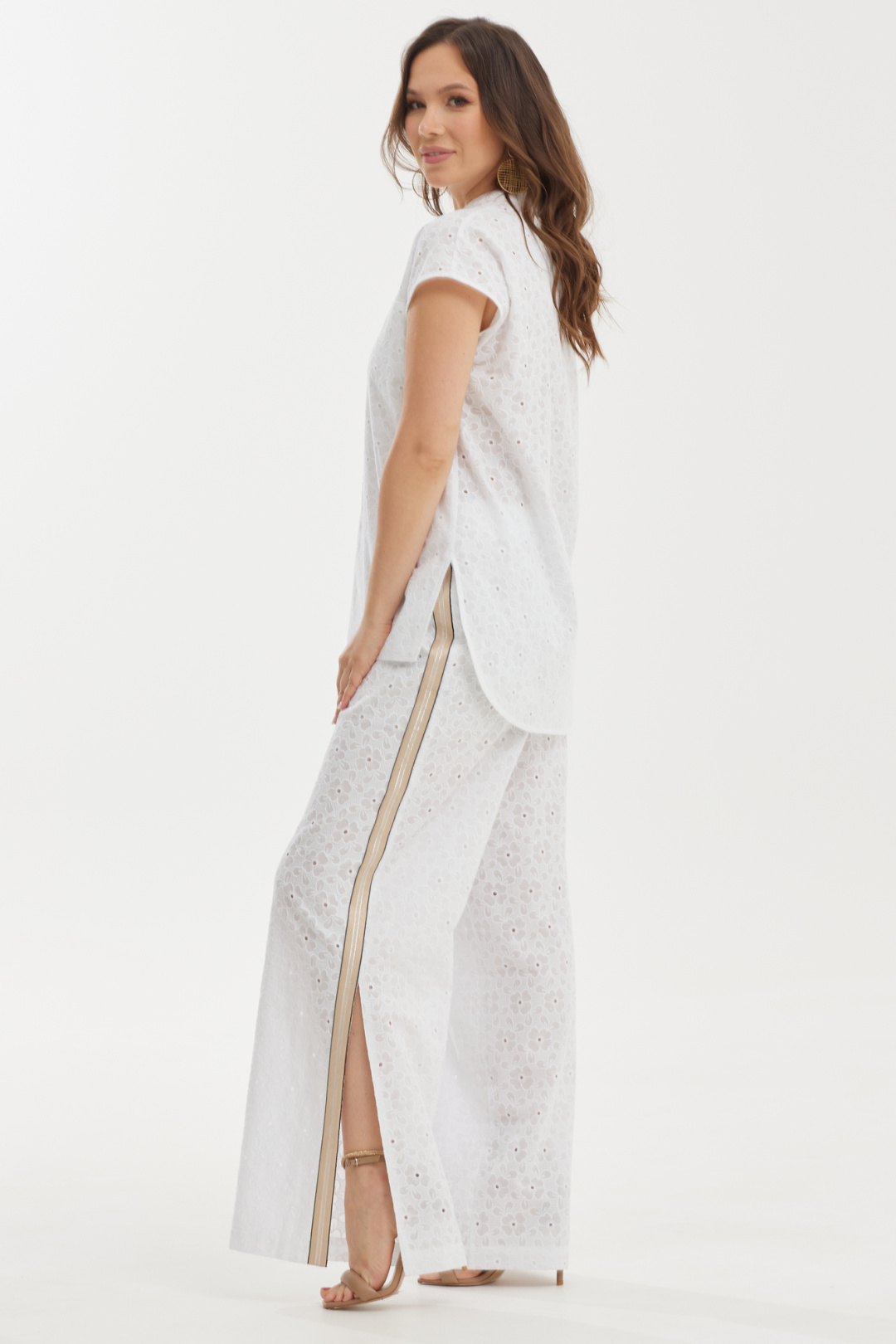 Костюм Магия Моды 2459 белый - фото 4