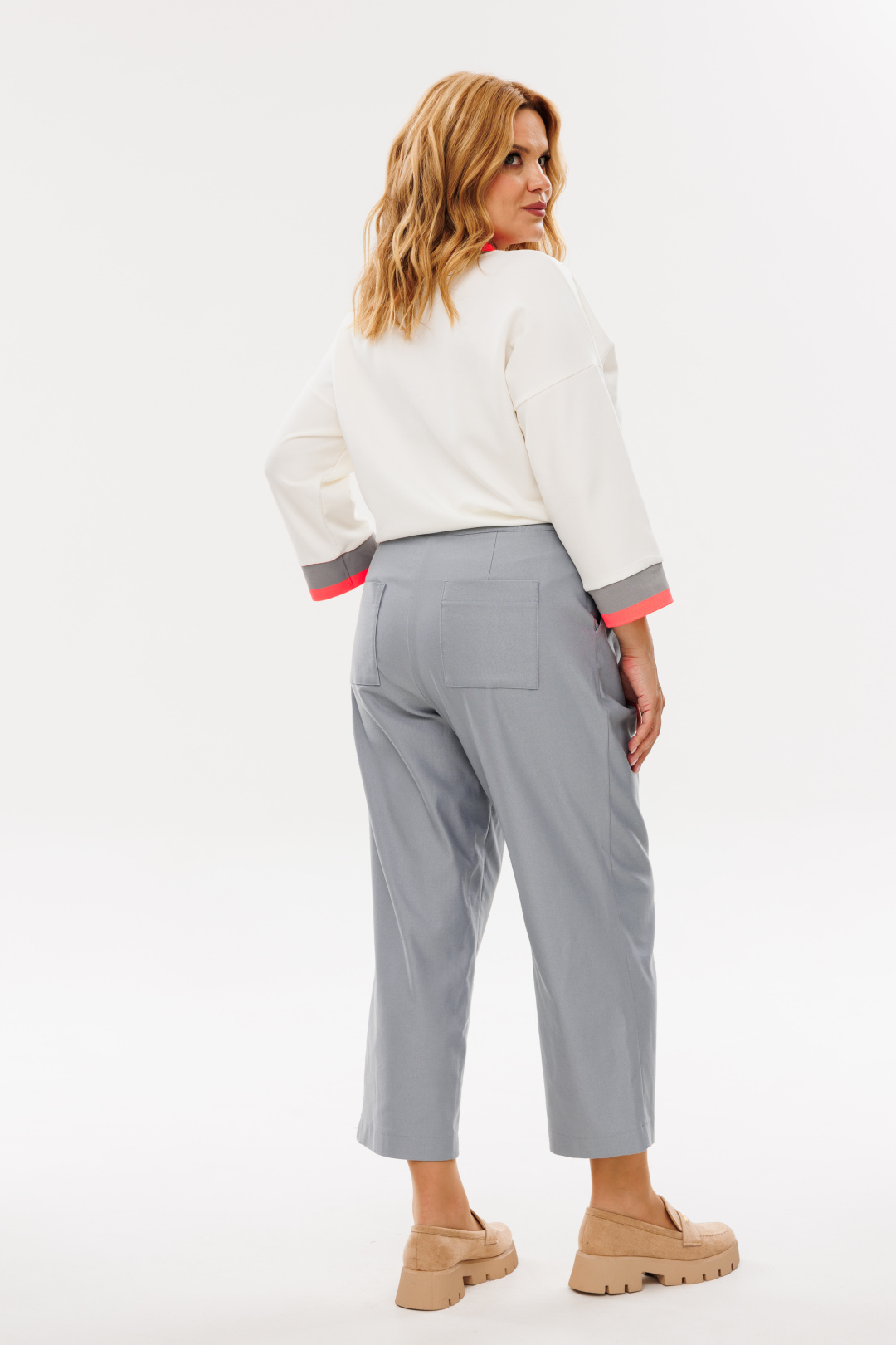 Костюм Мишель Шик 1389 серый, молоко - фото 2