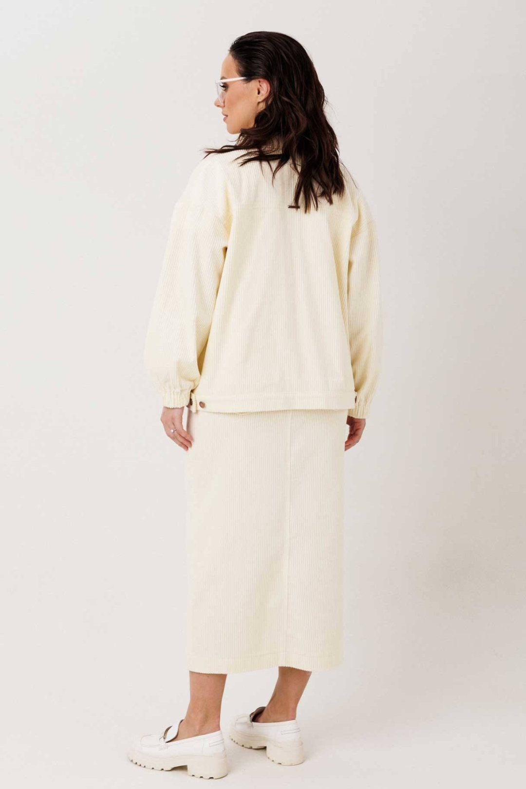 Костюм MisLana 1245к молочный + сливочный