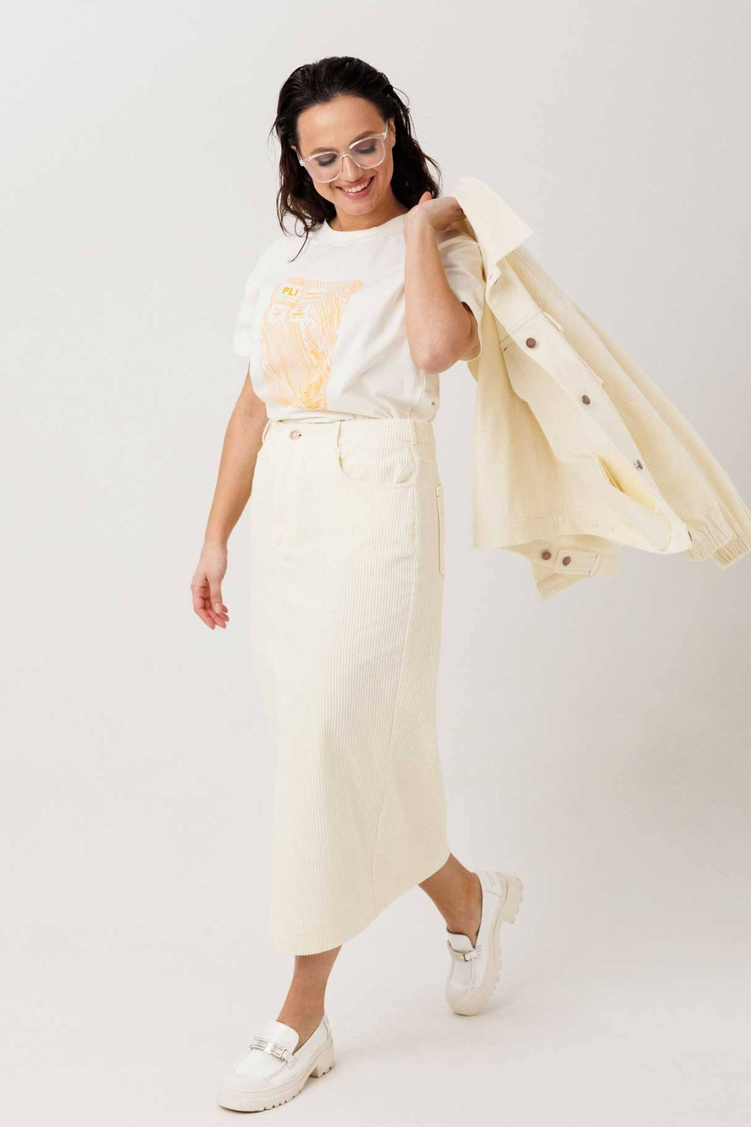 Костюм MisLana 1245к молочный + сливочный