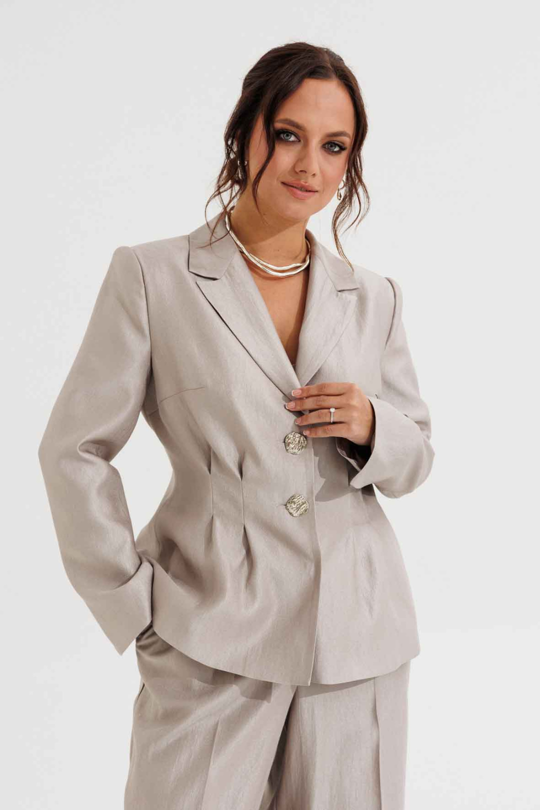 Костюм MisLana 1330 серебро